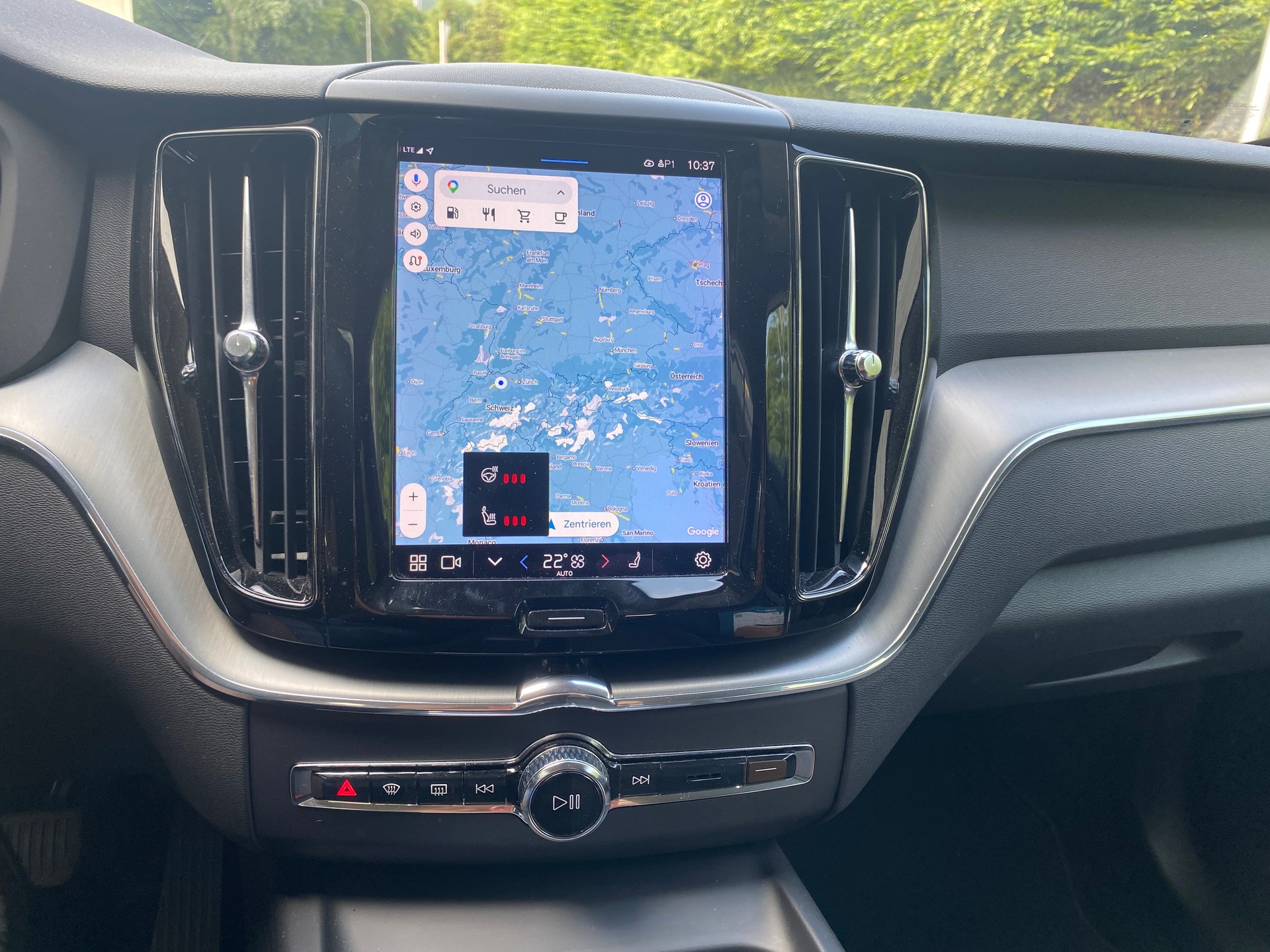 VOLVO XC60 B4 Benzin Mild Hybrid Momentum Geartronic-image-5