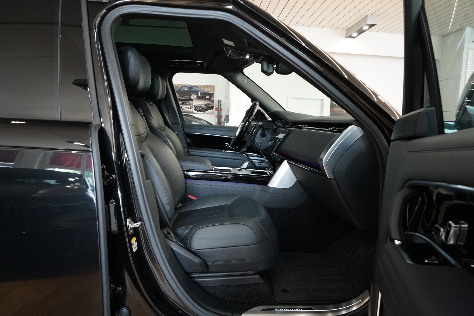 LAND ROVER Range Rover LWB P460e Si6 PHEV Autobiography Automatic-image-27