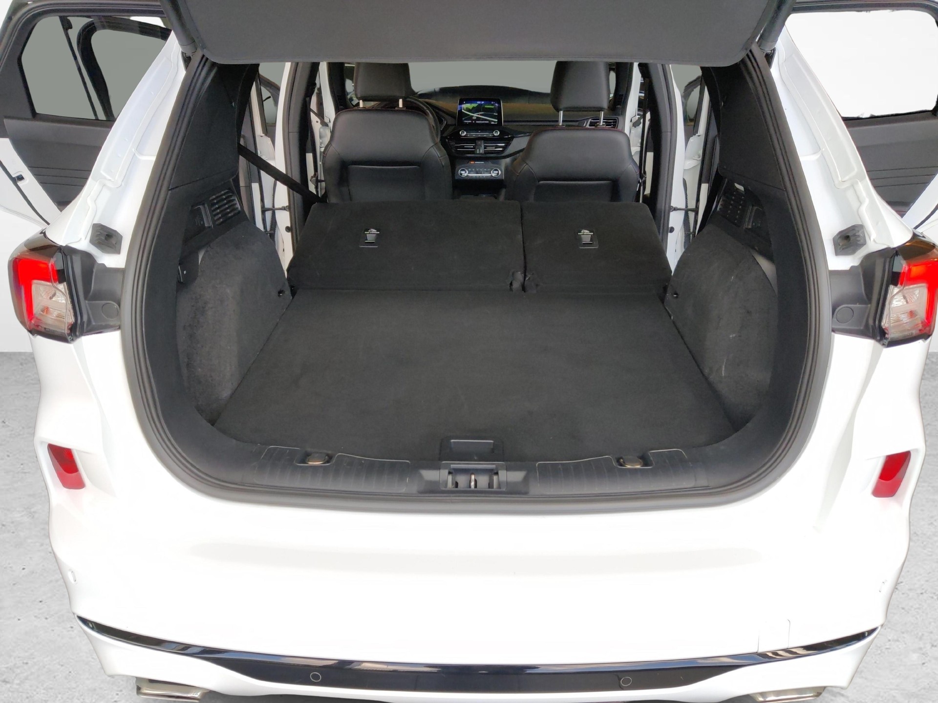 FORD Kuga 2.5 Plug-in Hybrid ST-Line X-image-14