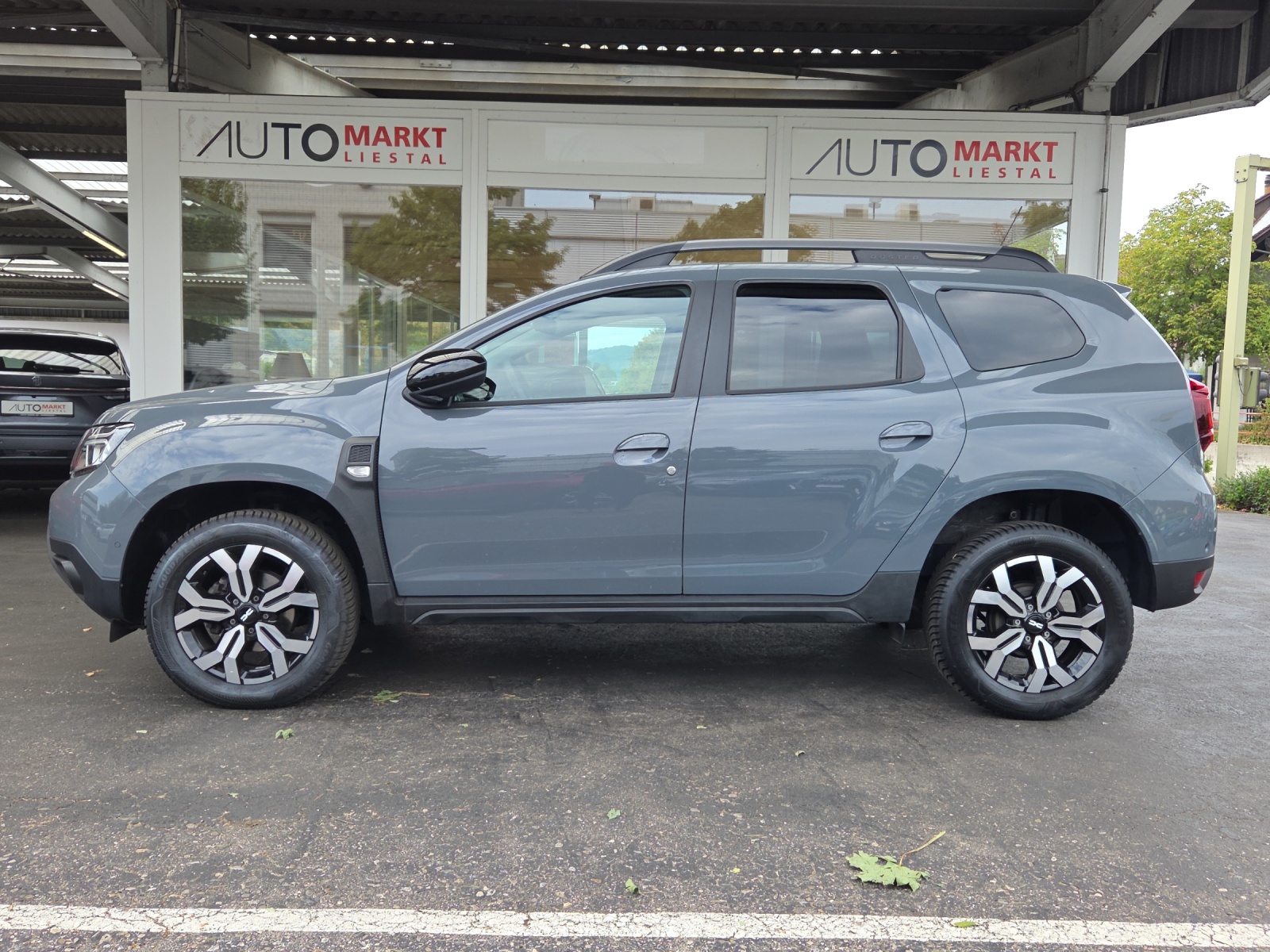 DACIA Duster TCe 150 Journey 4x4-showroom-element-1