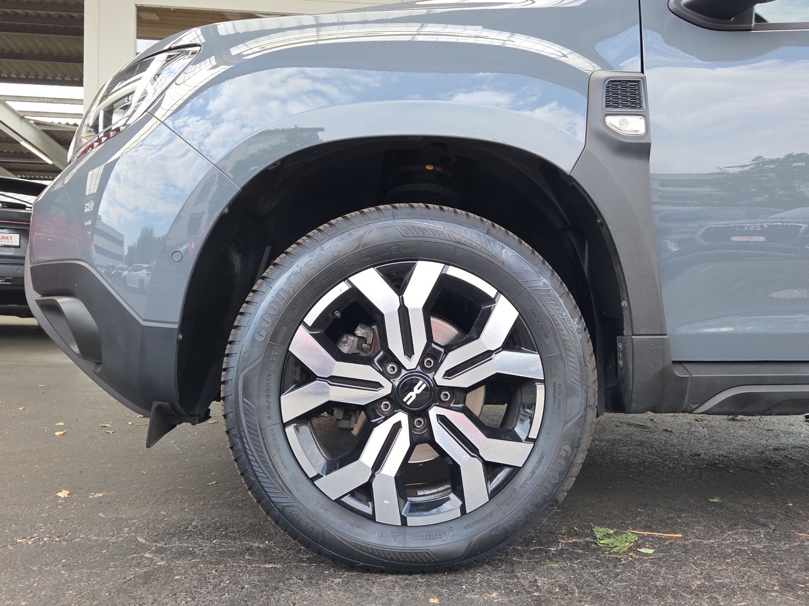 DACIA Duster TCe 150 Journey 4x4-image-4