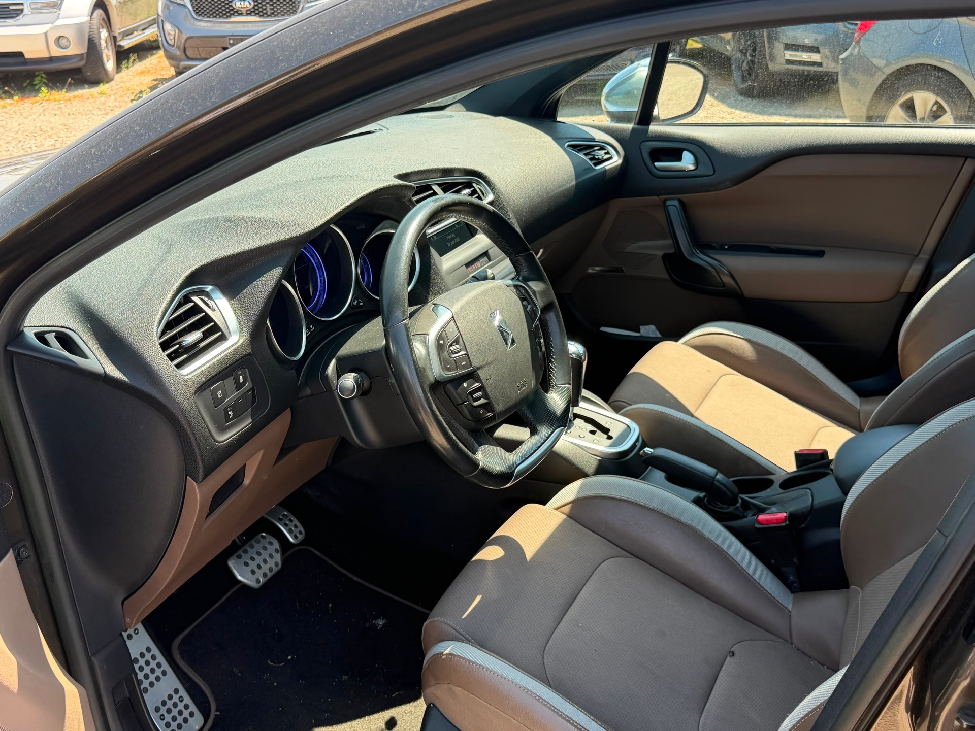 DS AUTOMOBILES DS4 1.6i Turbo Automatic-image-5
