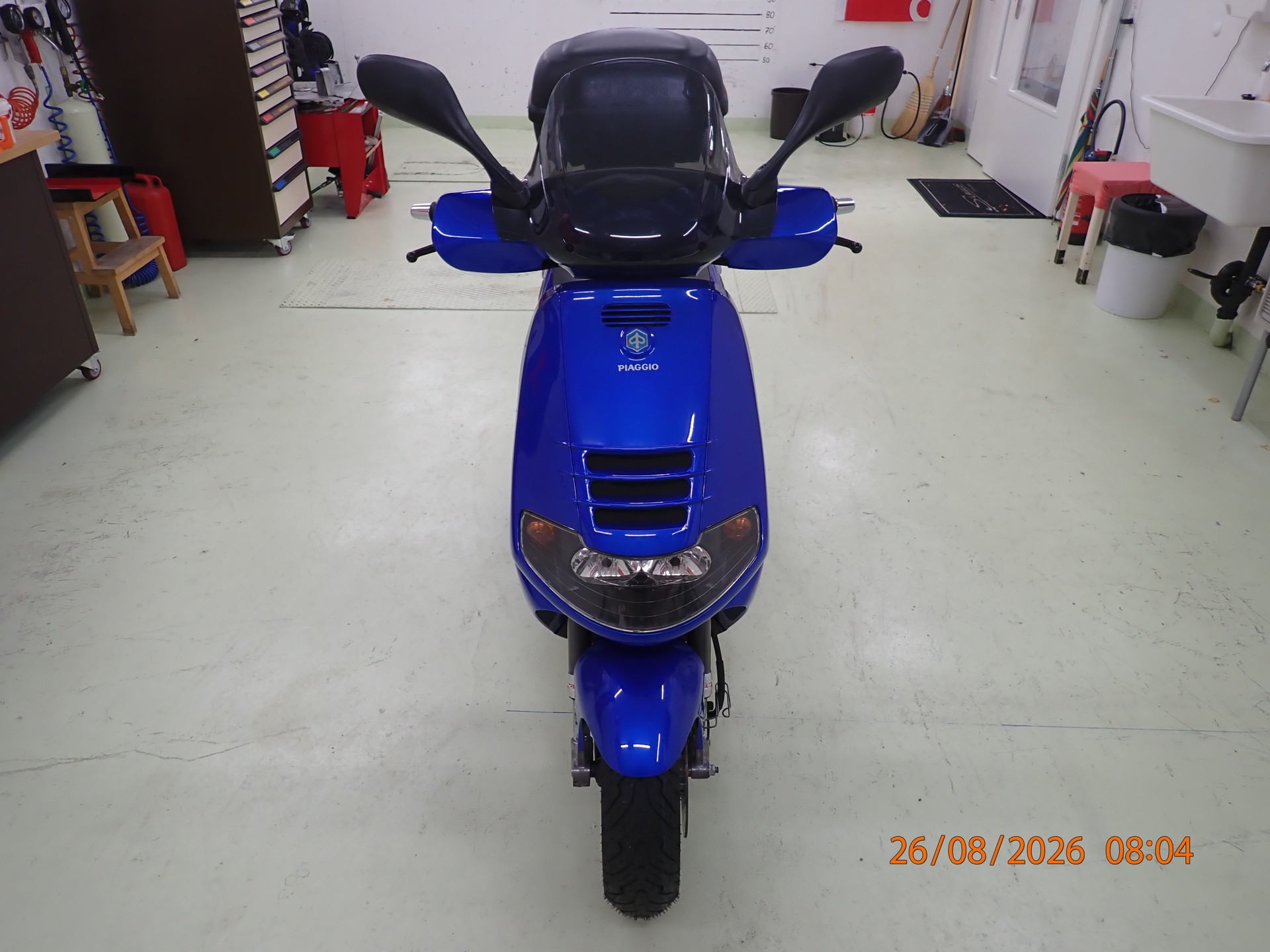 PIAGGIO SKR 125-image-1