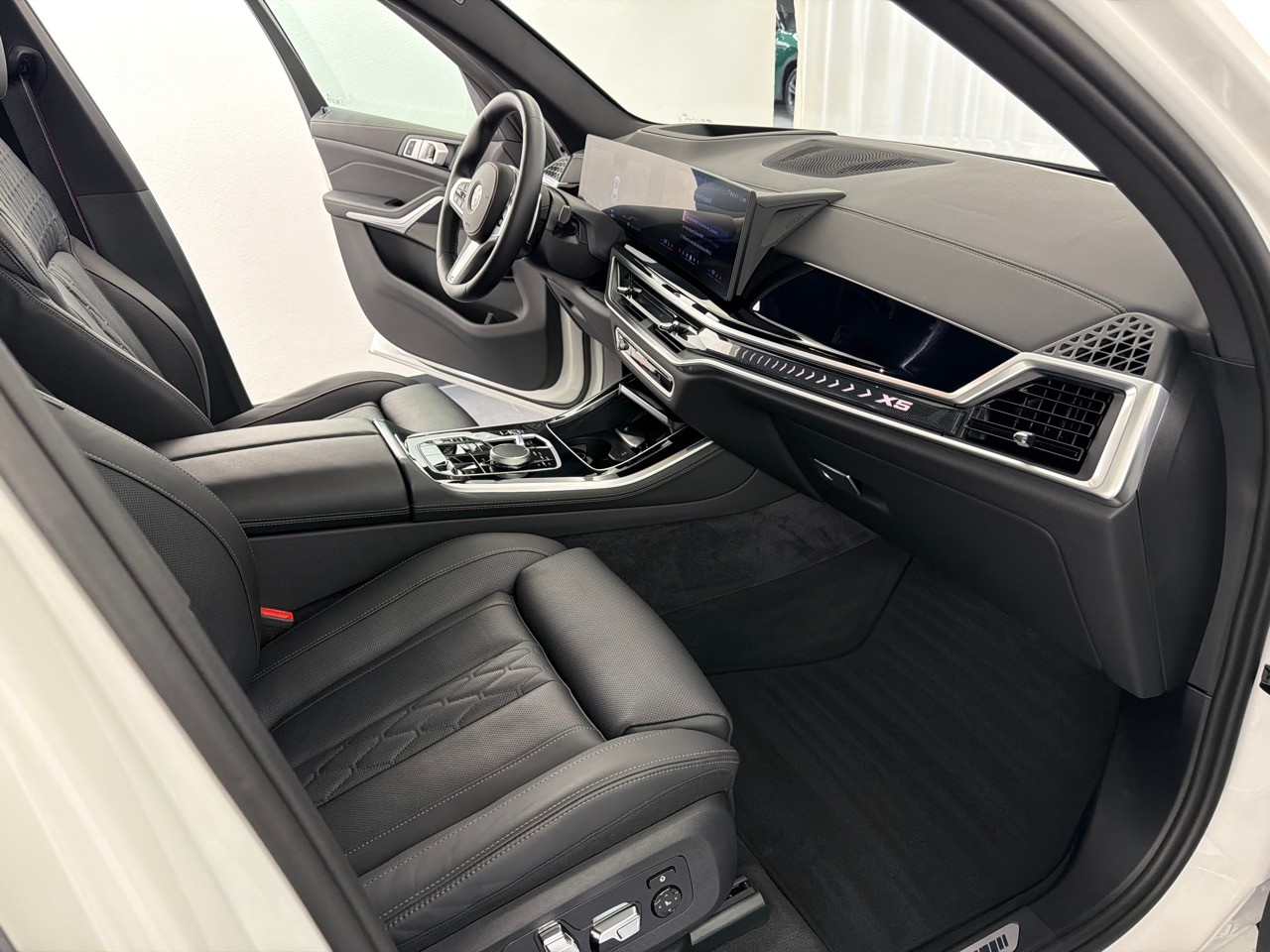 BMW X5 xD 48V 30d M Sport Pro-image-8
