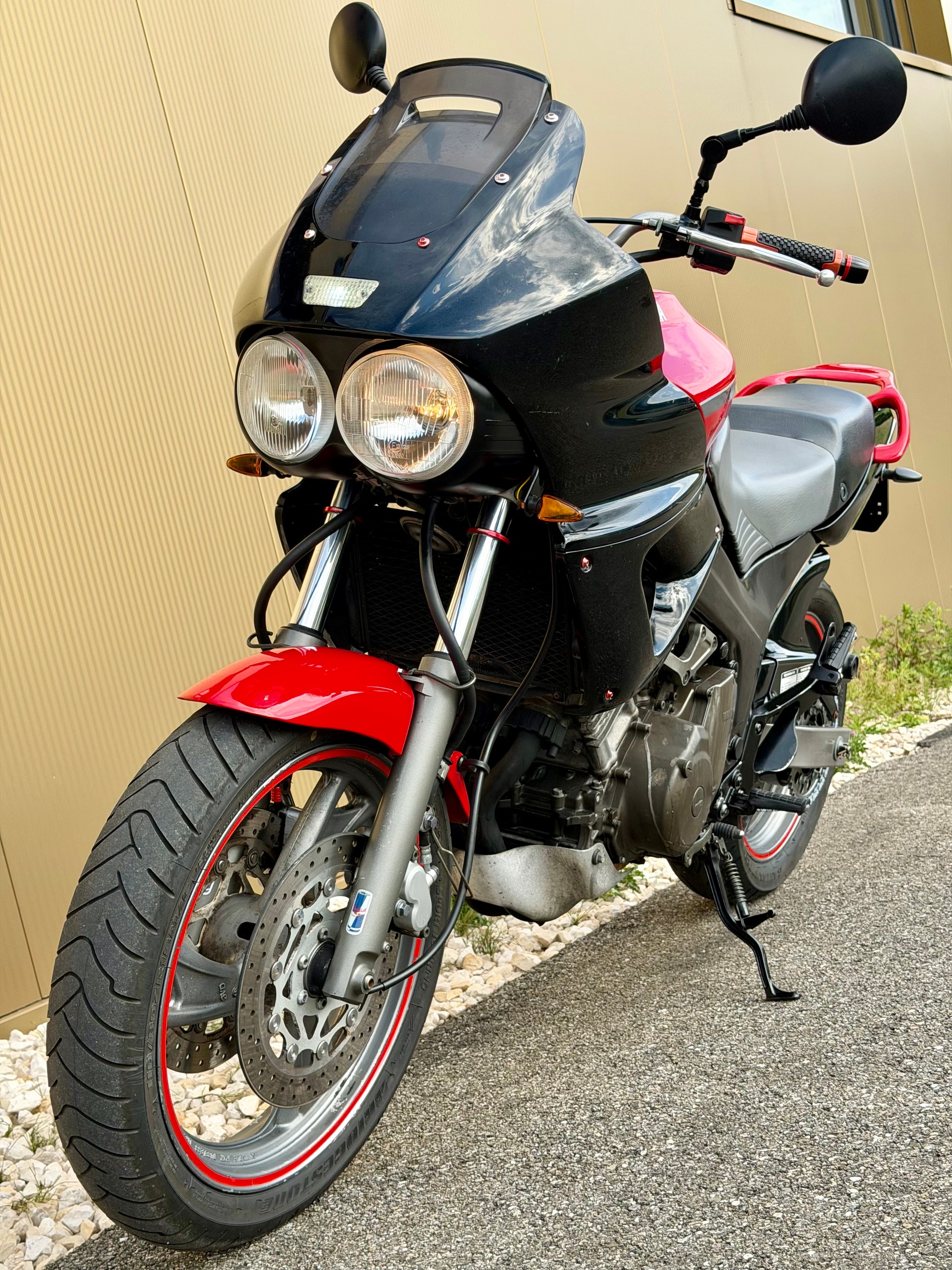 YAMAHA TDM 850-image-7