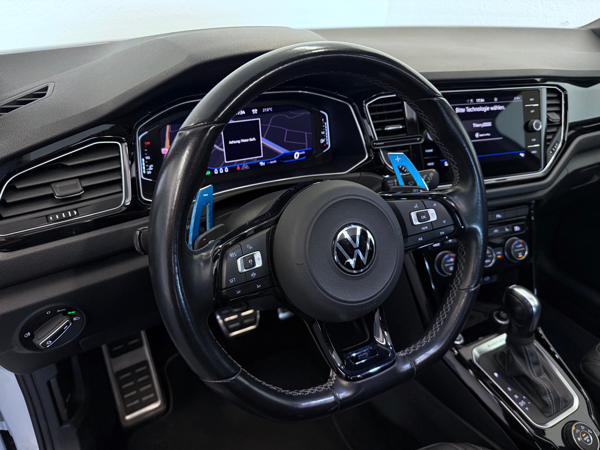 VW T-Roc 2.0 TSI R DSG 4Motion-image-21