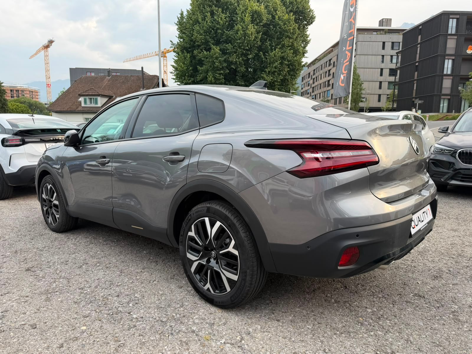 CITROEN C4 X HEV Max-image-9