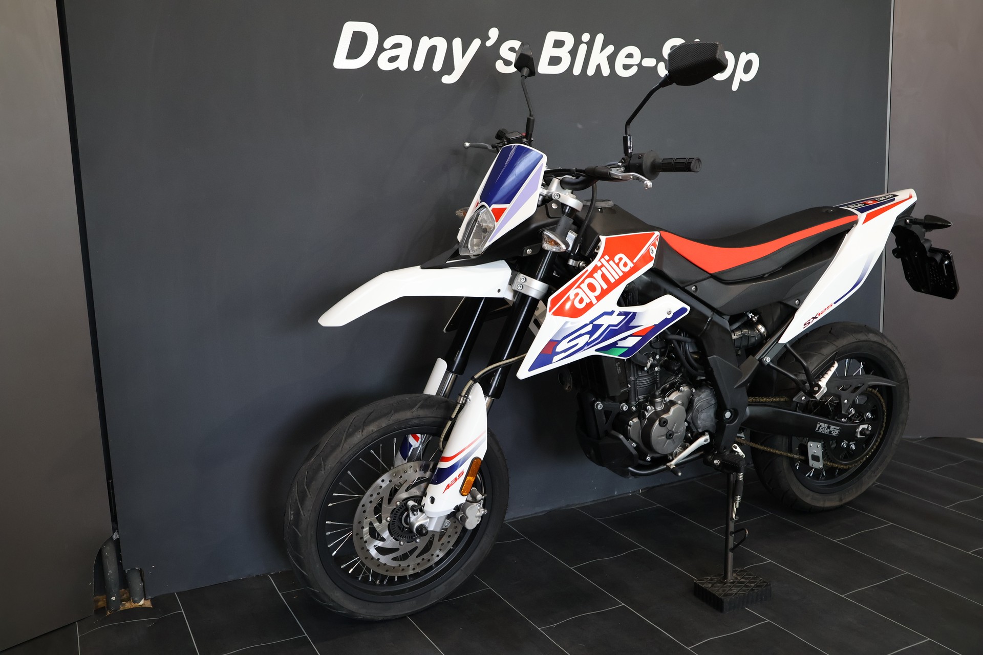 APRILIA SX 125 ABS-image-2