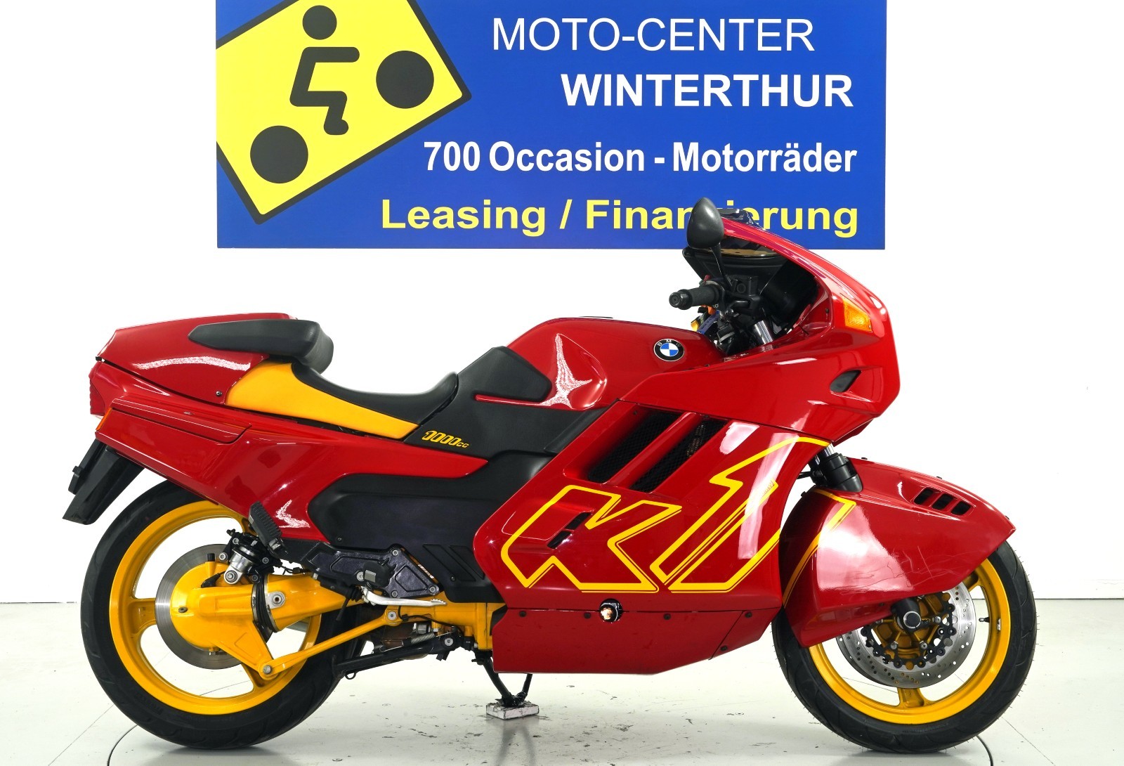 BMW K1-image-0