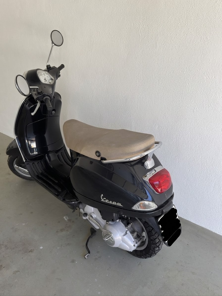 PIAGGIO Vespa 125 LX4-image-2