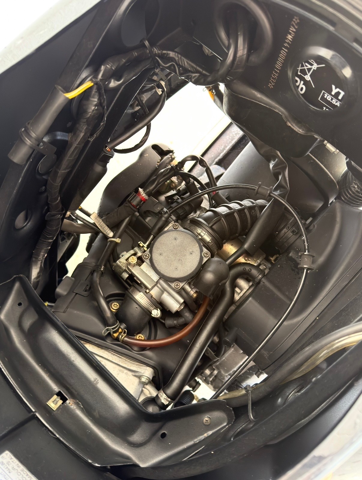 PIAGGIO Vespa 125 LX4-image-11