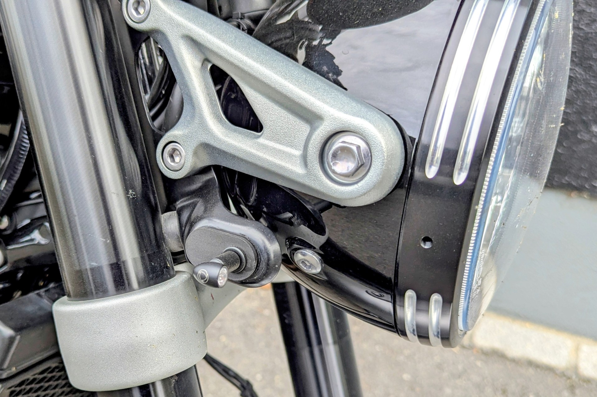 TRIUMPH Speed Twin 1200-image-11