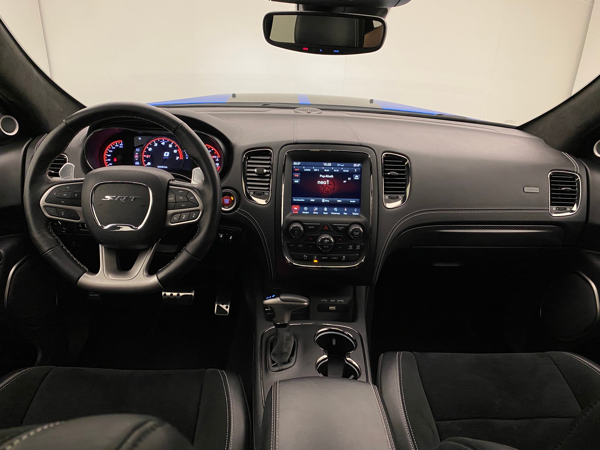 DODGE Durango SRT 6.4 AWD-image-6