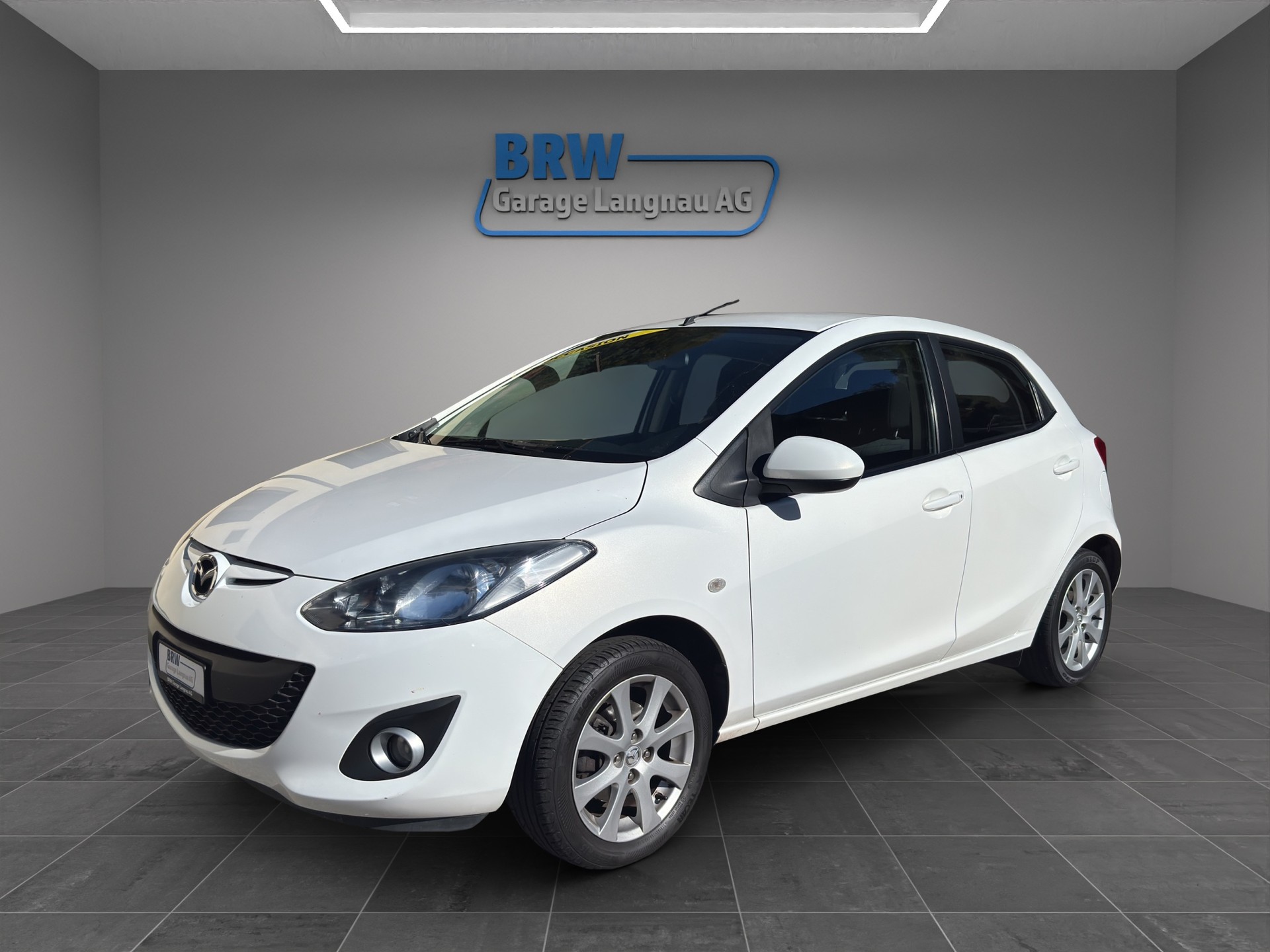 MAZDA 2 1.3i 16V Exclusive