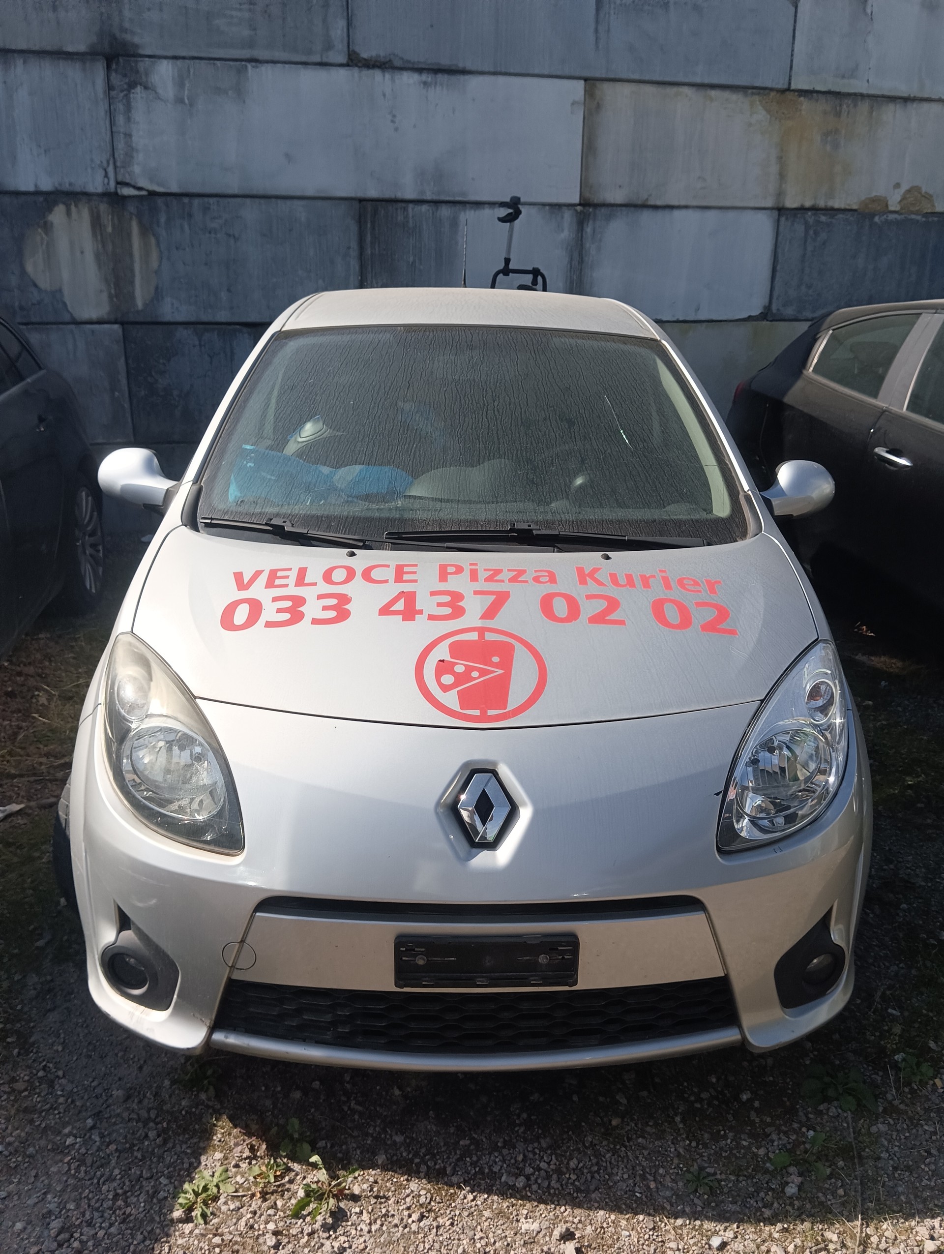 RENAULT Twingo 1.2 16V Initiale