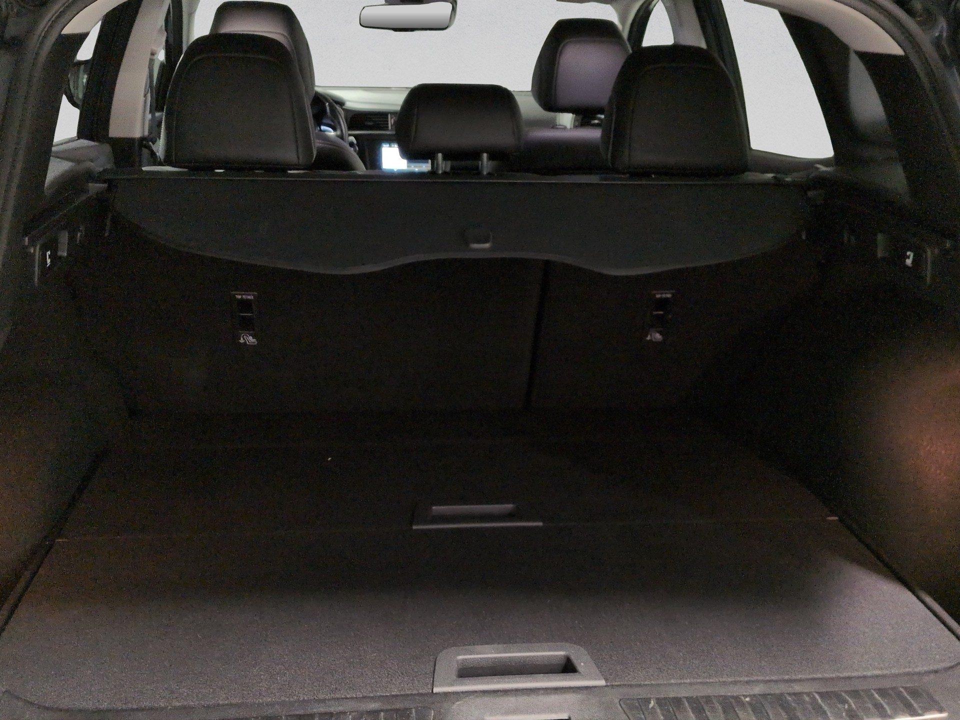 RENAULT Kadjar 1.7 Blue dCI Intens 4WD-image-15