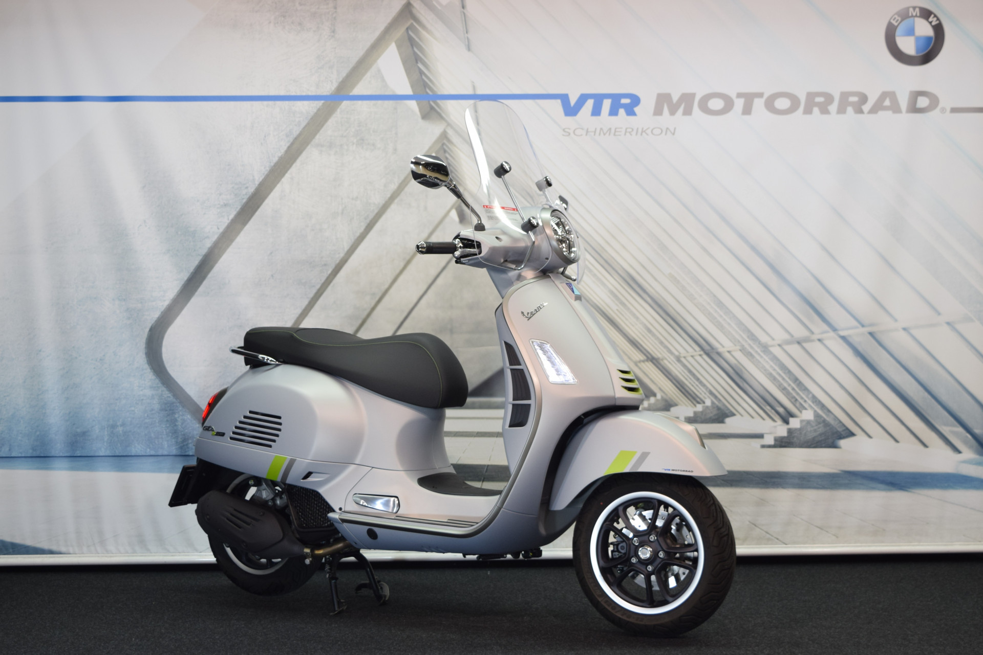 PIAGGIO Vespa GTS 125 inkl. Windschild-image-0
