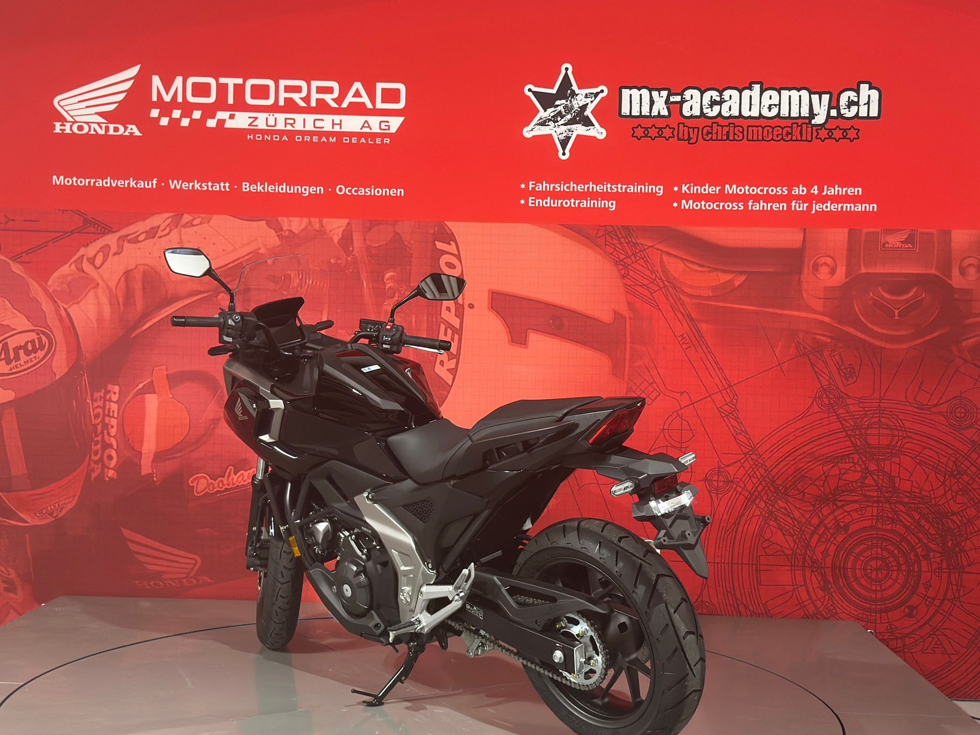 HONDA NC 750 X *Neufahrzeug*-image-5