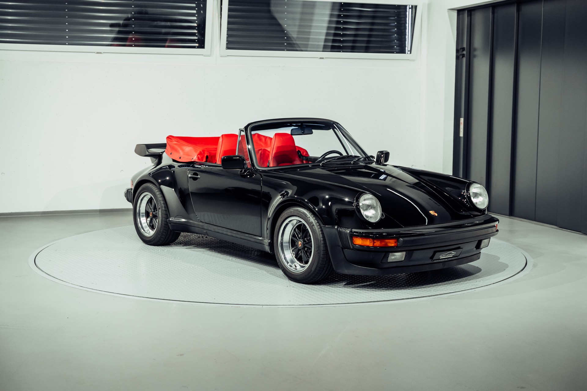 PORSCHE 911 930 3.3 Turbo Cabrio-image-5