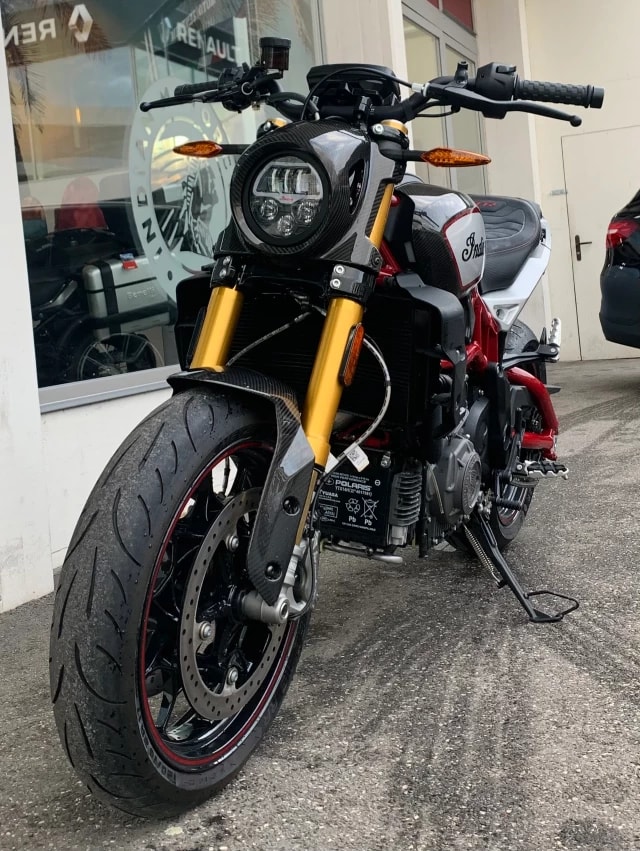 INDIAN FTR 1200 R Carbon-image-15