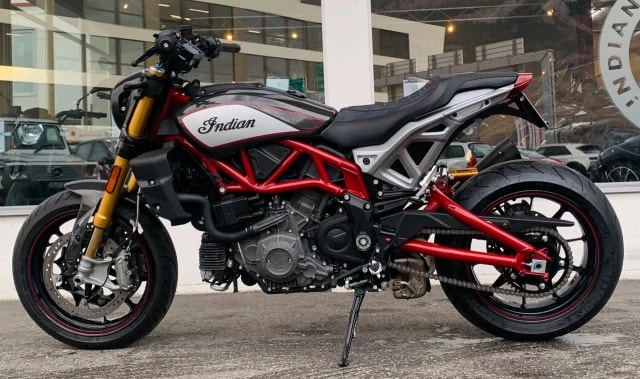 INDIAN FTR 1200 R Carbon-image-14
