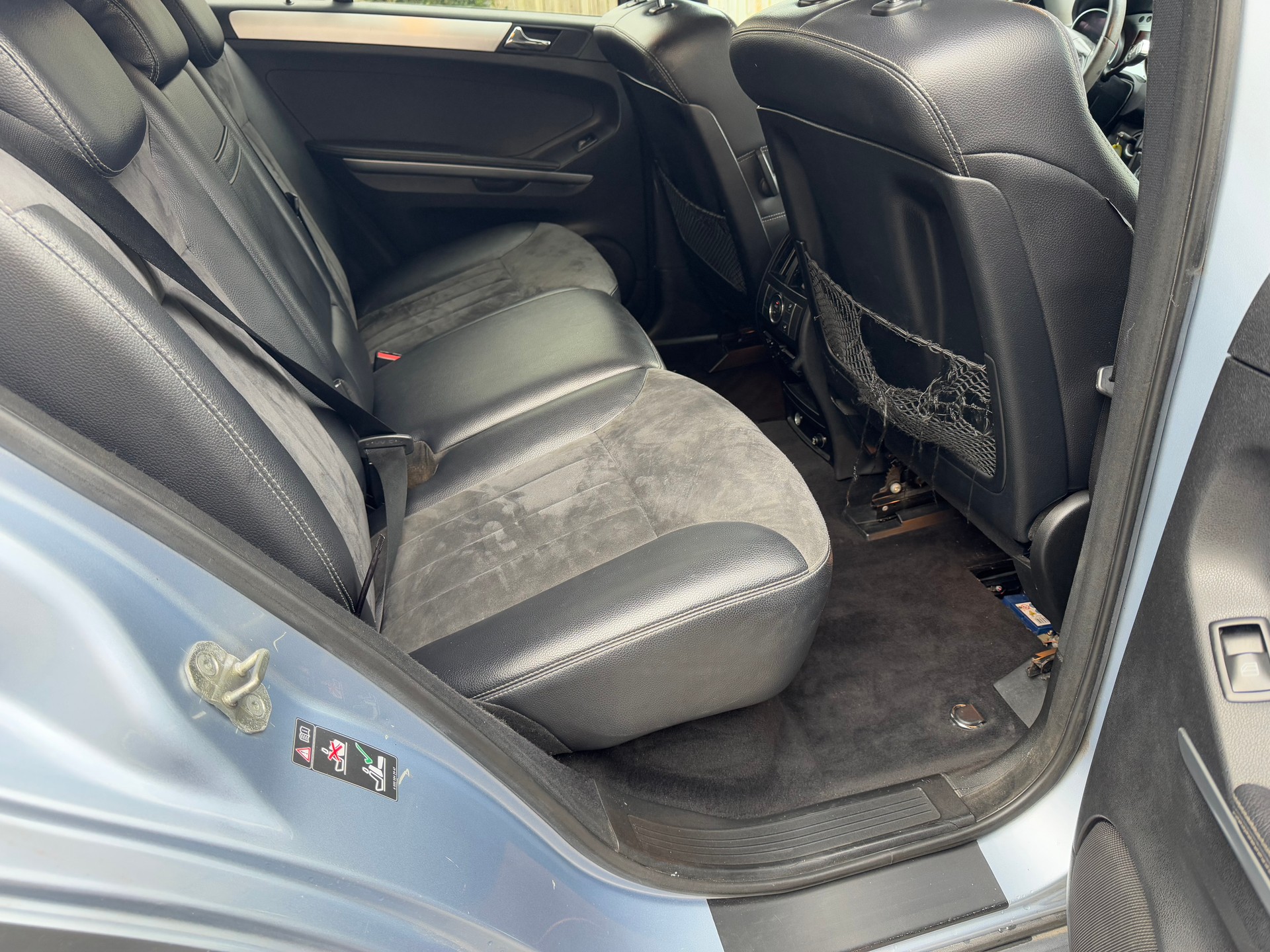 MERCEDES-BENZ ML 320 CDI 4Matic 7G-Tronic-image-11