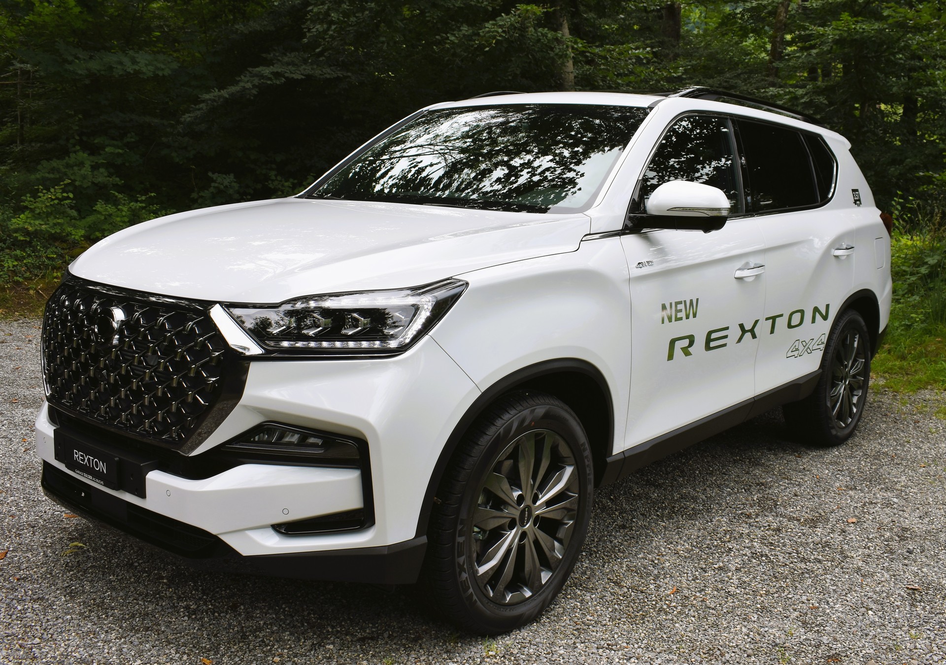 KGM-SsangYong Rexton 2.2 CRDi Blackline 4WD AT