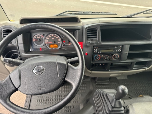 NISSAN Cabstar Comfort 35.13 **16000 km** 6 Plätzer 3.5 t Anhängelast-image-11