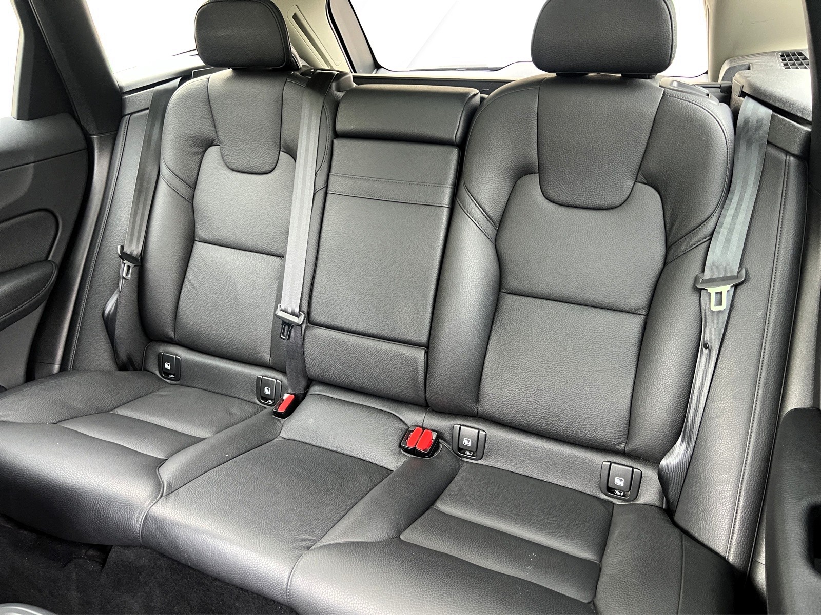 VOLVO XC60 T8 eAWD Inscription Geartronic-image-10