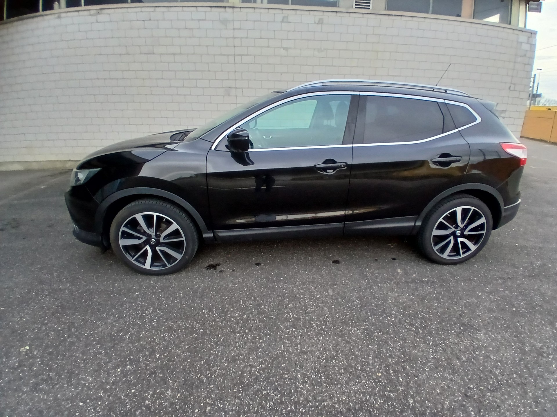 NISSAN Qashqai 1.2 DIG-T tekna Xtronic CVT-image-1
