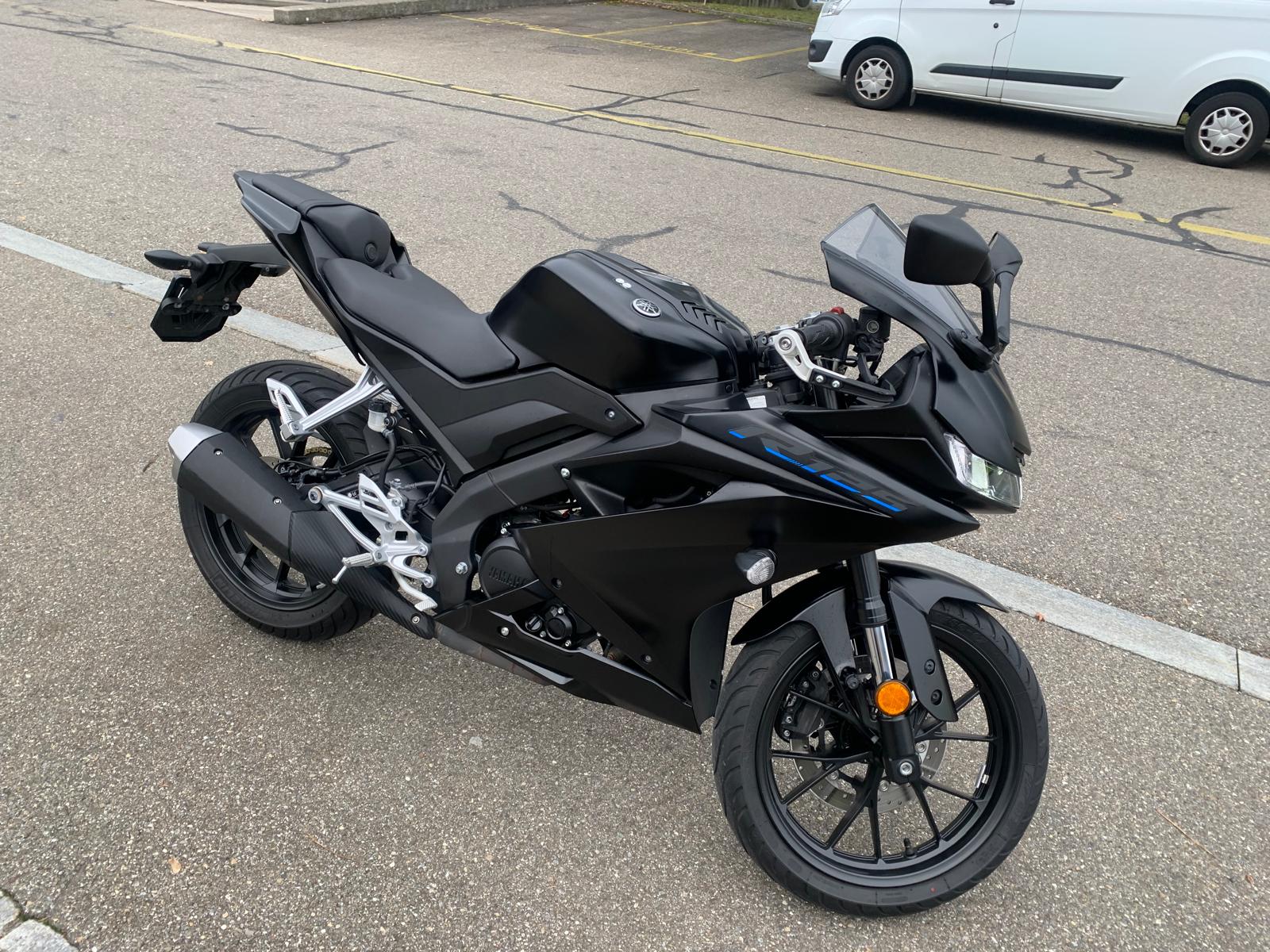 YAMAHA R 125-image-0