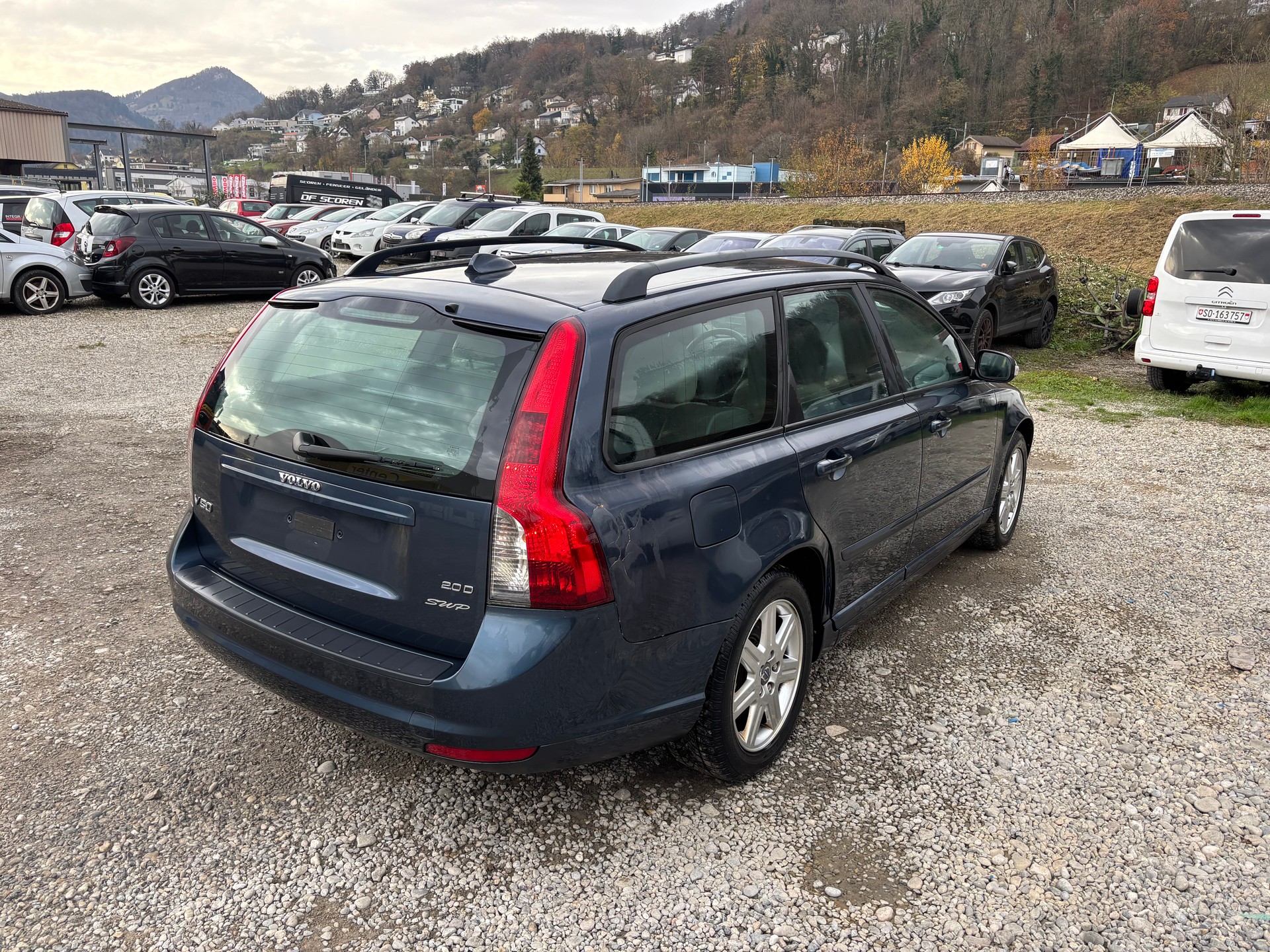 VOLVO V50 2.0D Kinetic-image-3