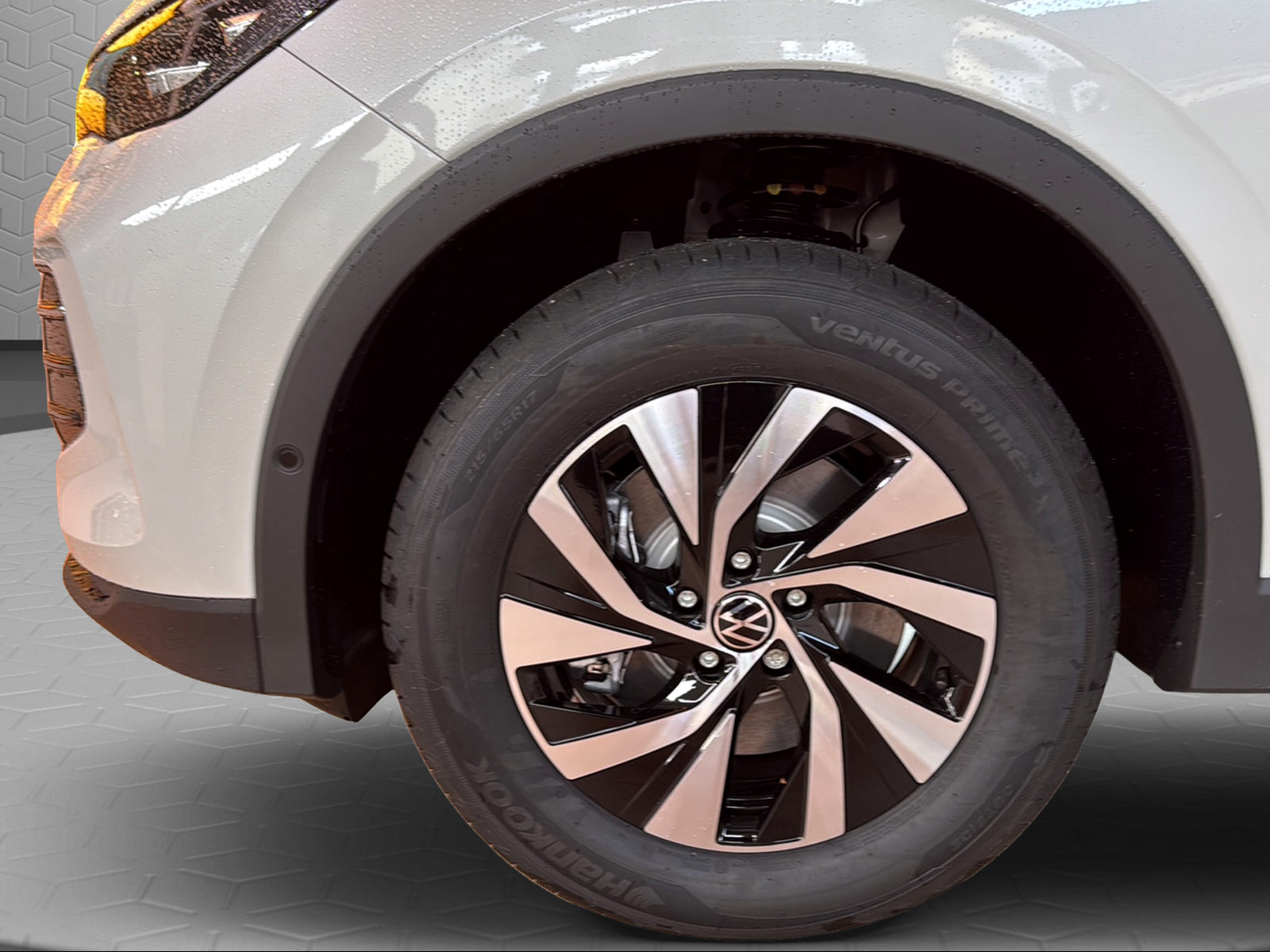 VW Tiguan 2.0 TSI DSG United 4Motion-image-5