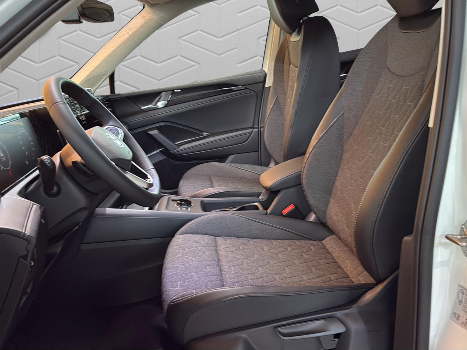 VW Tiguan 2.0 TSI DSG United 4Motion-image-6