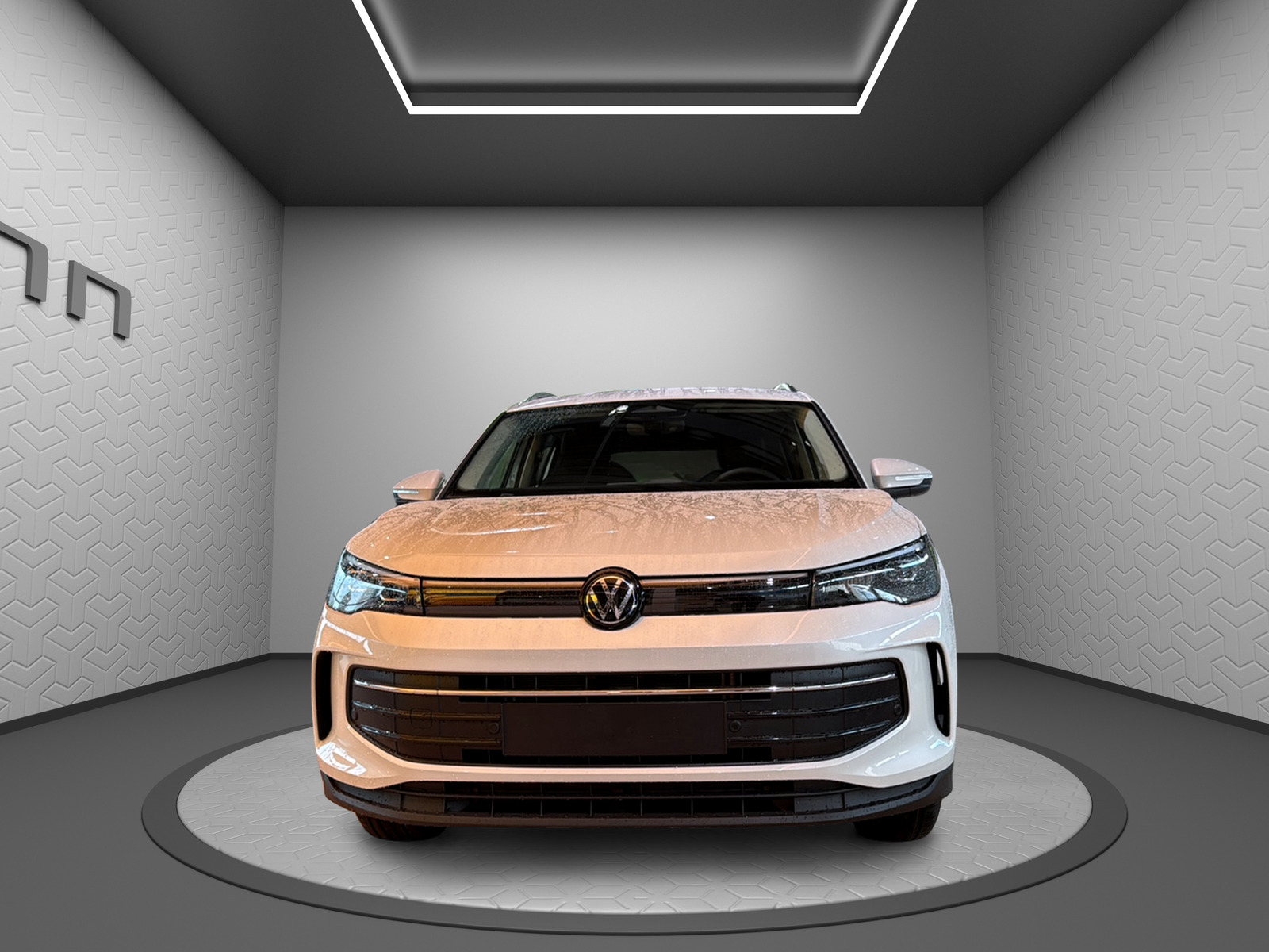 VW Tiguan 2.0 TSI DSG United 4Motion-image-3
