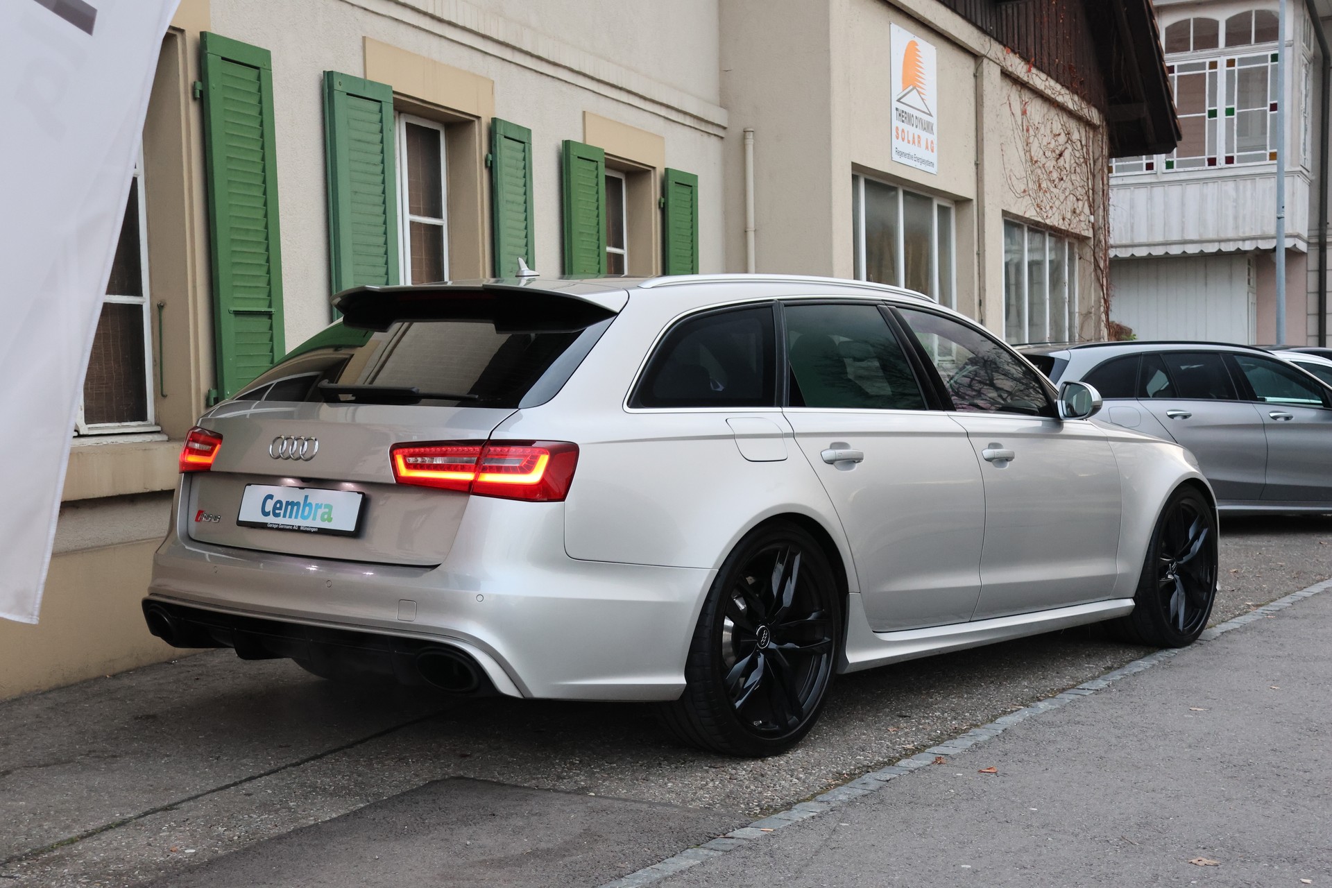 AUDI RS6 Avant 4.0 TFSI V8 quattro Tiptronic-image-6