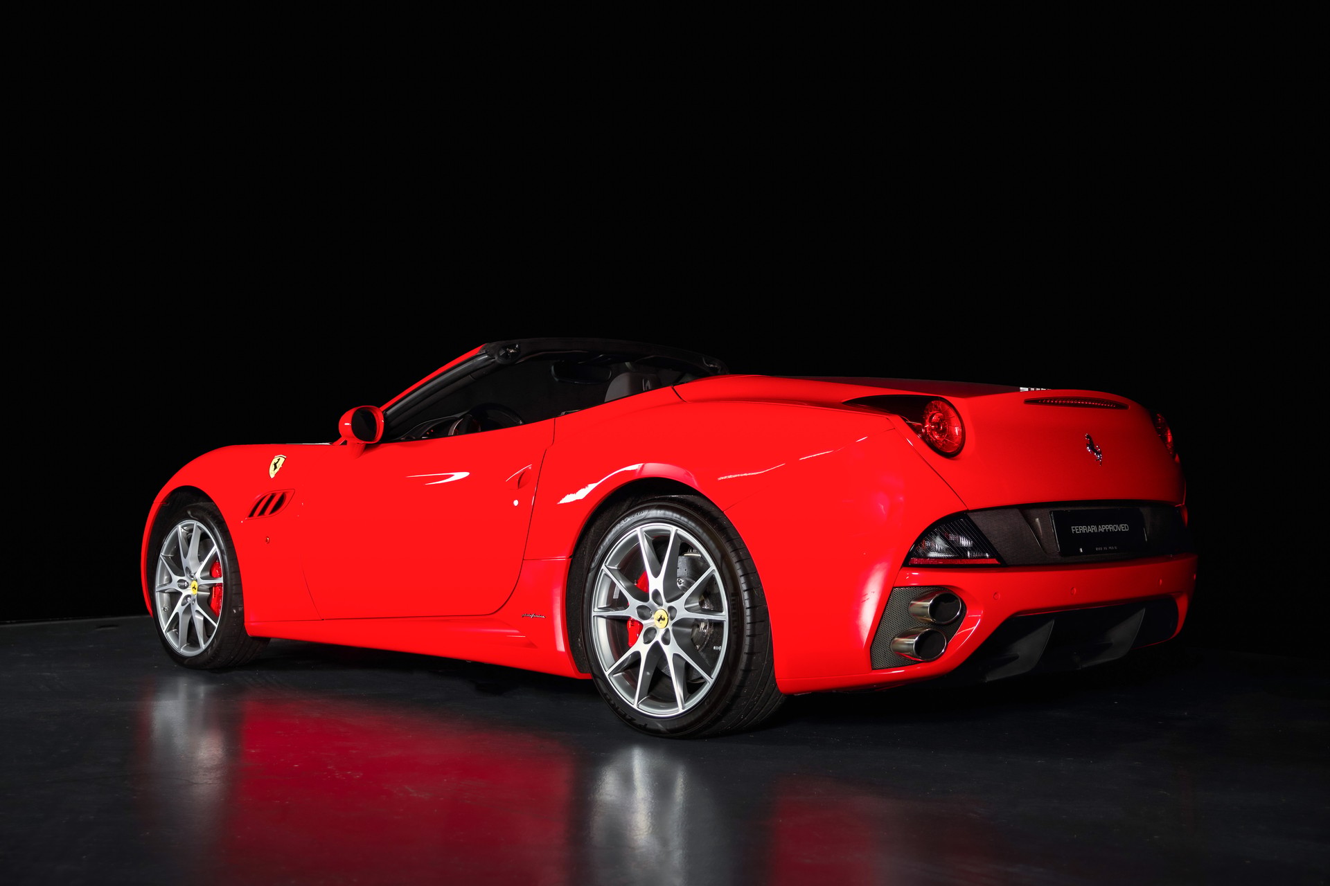 FERRARI California 4.3 V8 12'800 KM-image-4