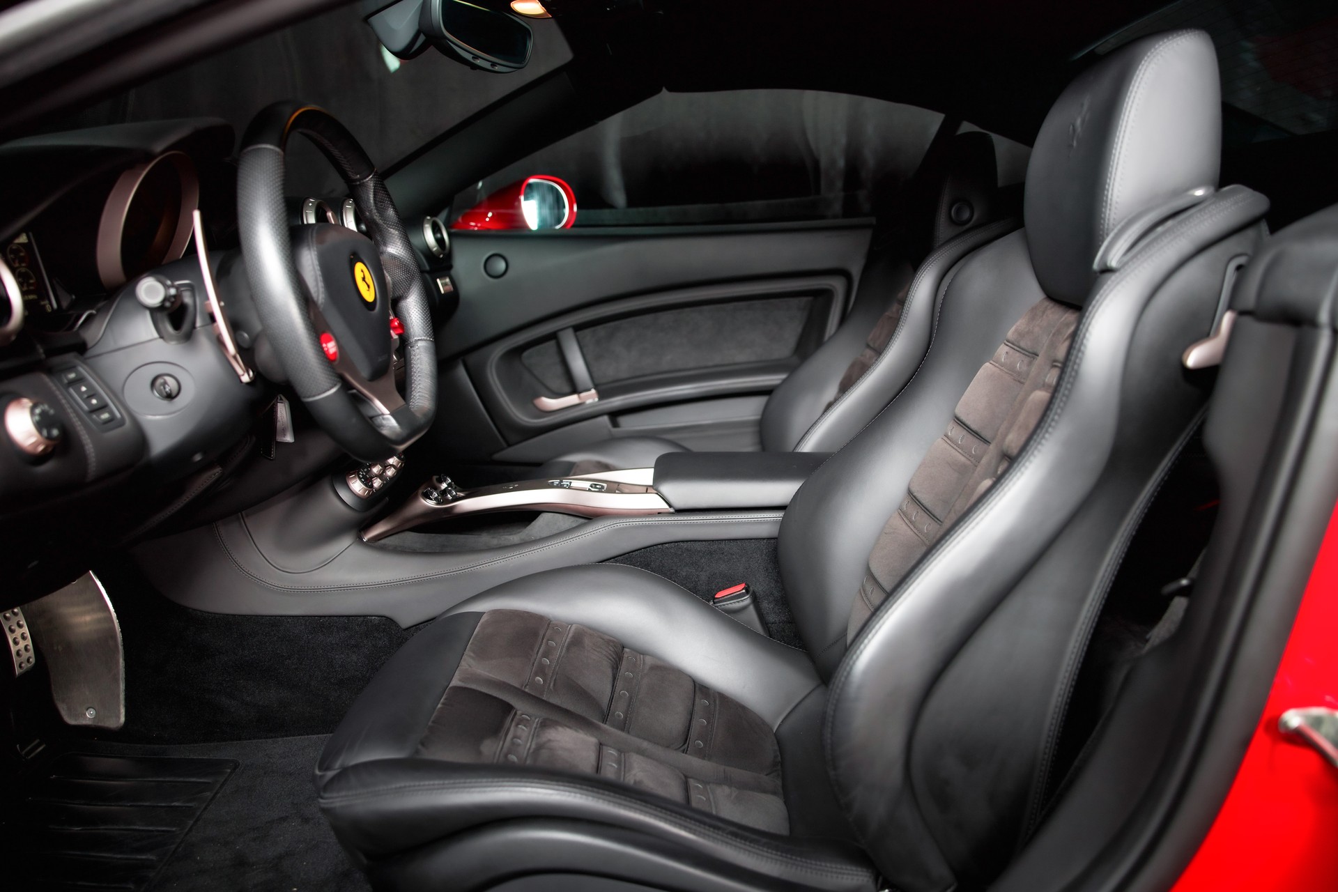 FERRARI California 4.3 V8 12'800 KM-image-15