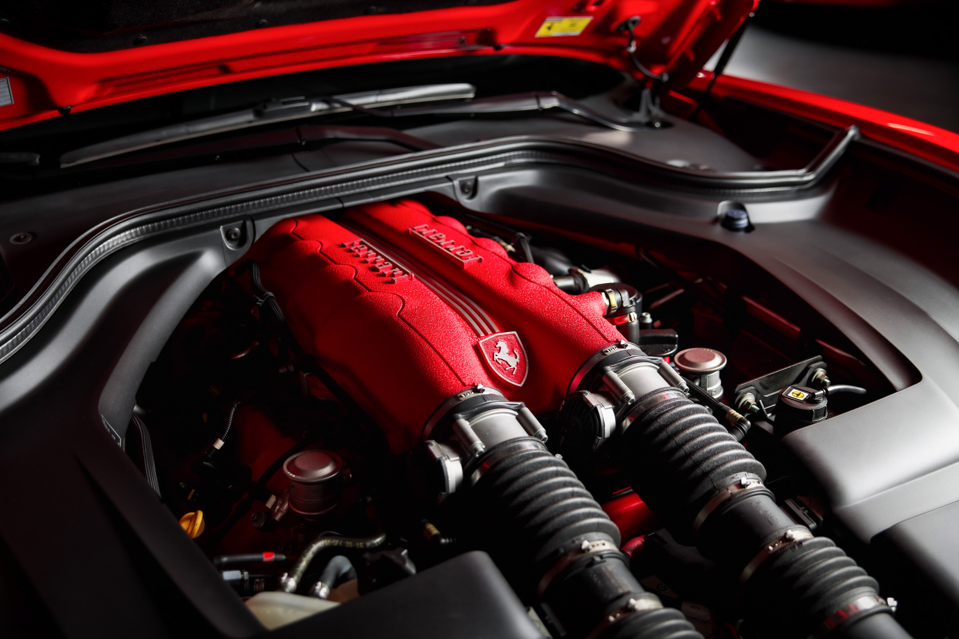 FERRARI California 4.3 V8 12'800 KM-image-20