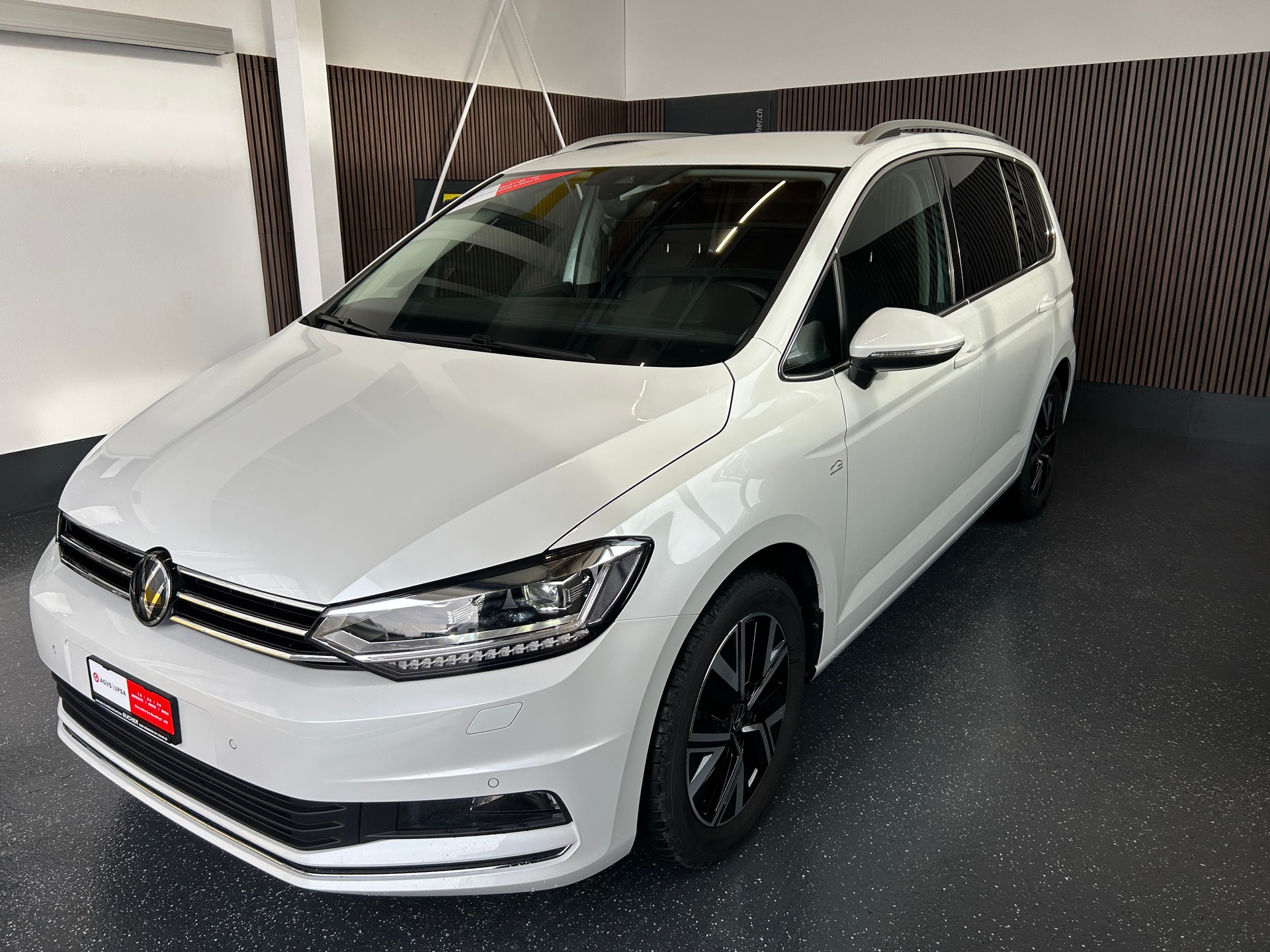 VW Touran 1.5 TSI EVO Highline United DSG-image-2