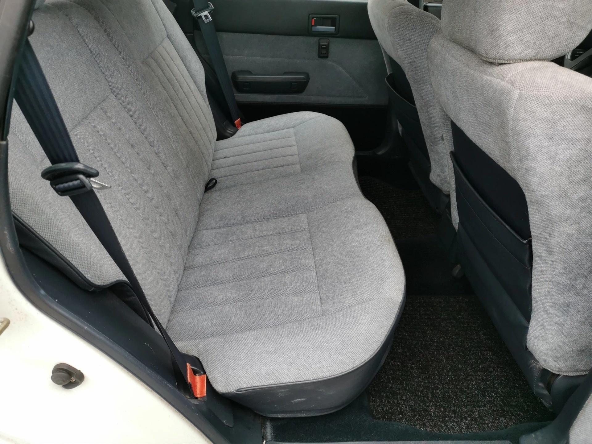 SUBARU 1.8 SuperStation 4WD Veteran AUT-image-10