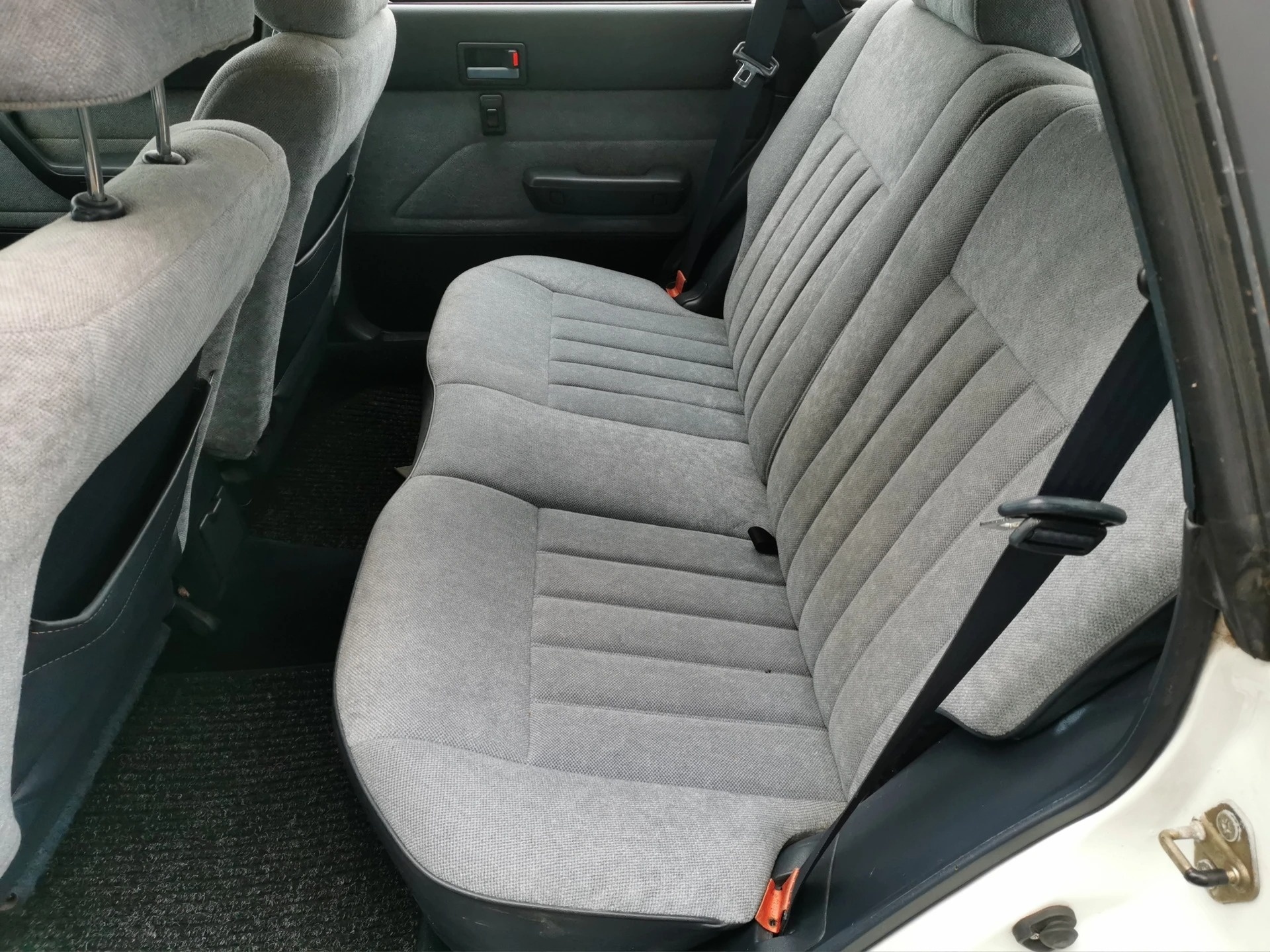 SUBARU 1.8 SuperStation 4WD Veteran AUT-image-8