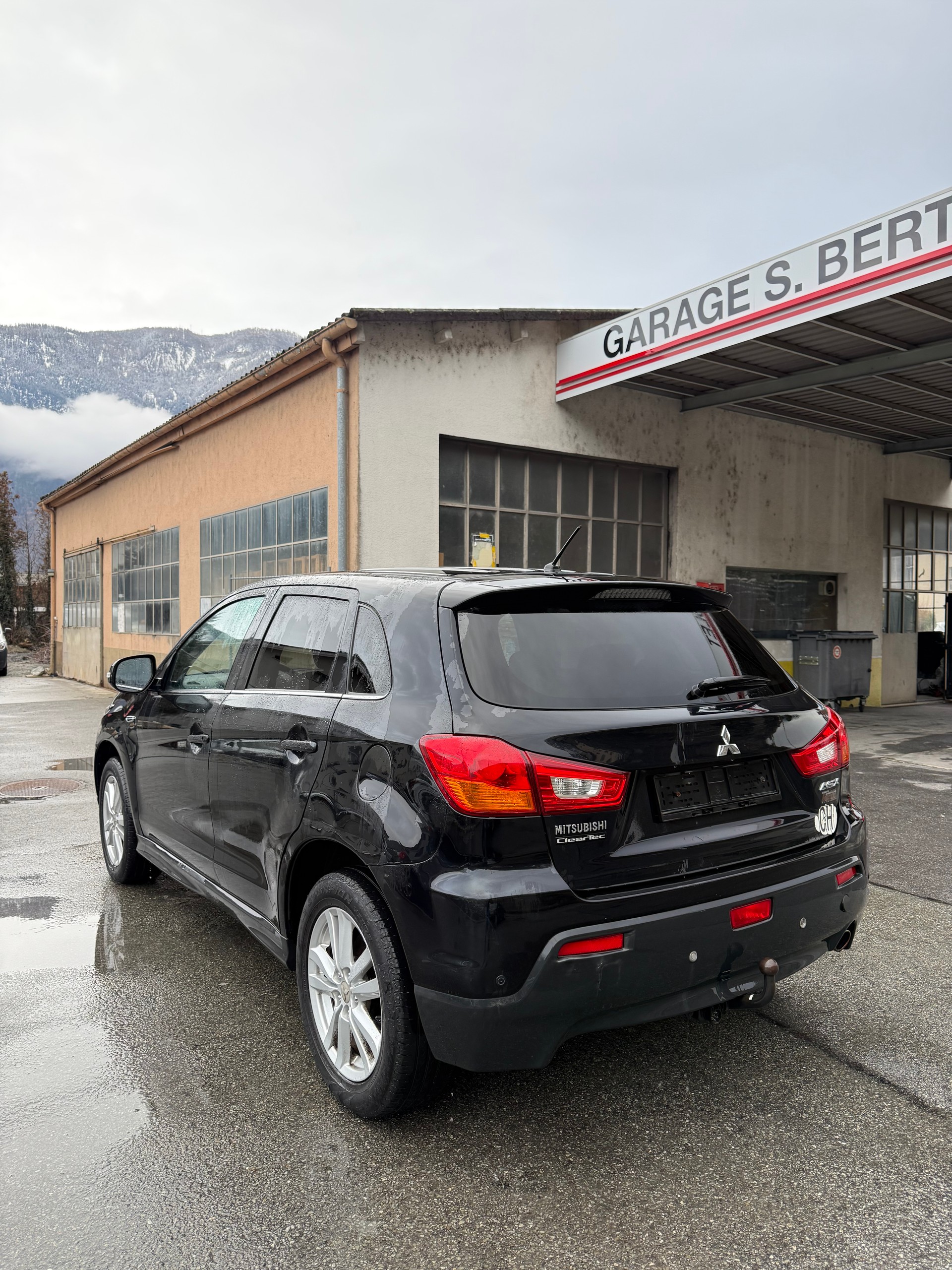 MITSUBISHI ASX 1.8 DID Invite 4WD-image-4