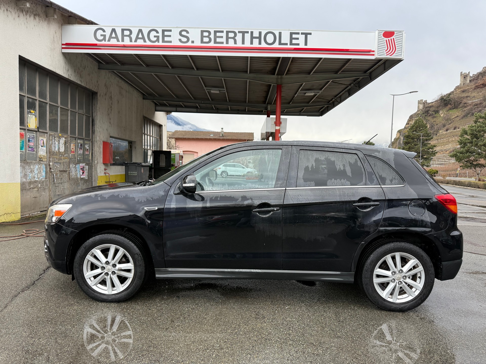 MITSUBISHI ASX 1.8 DID Invite 4WD-image-6