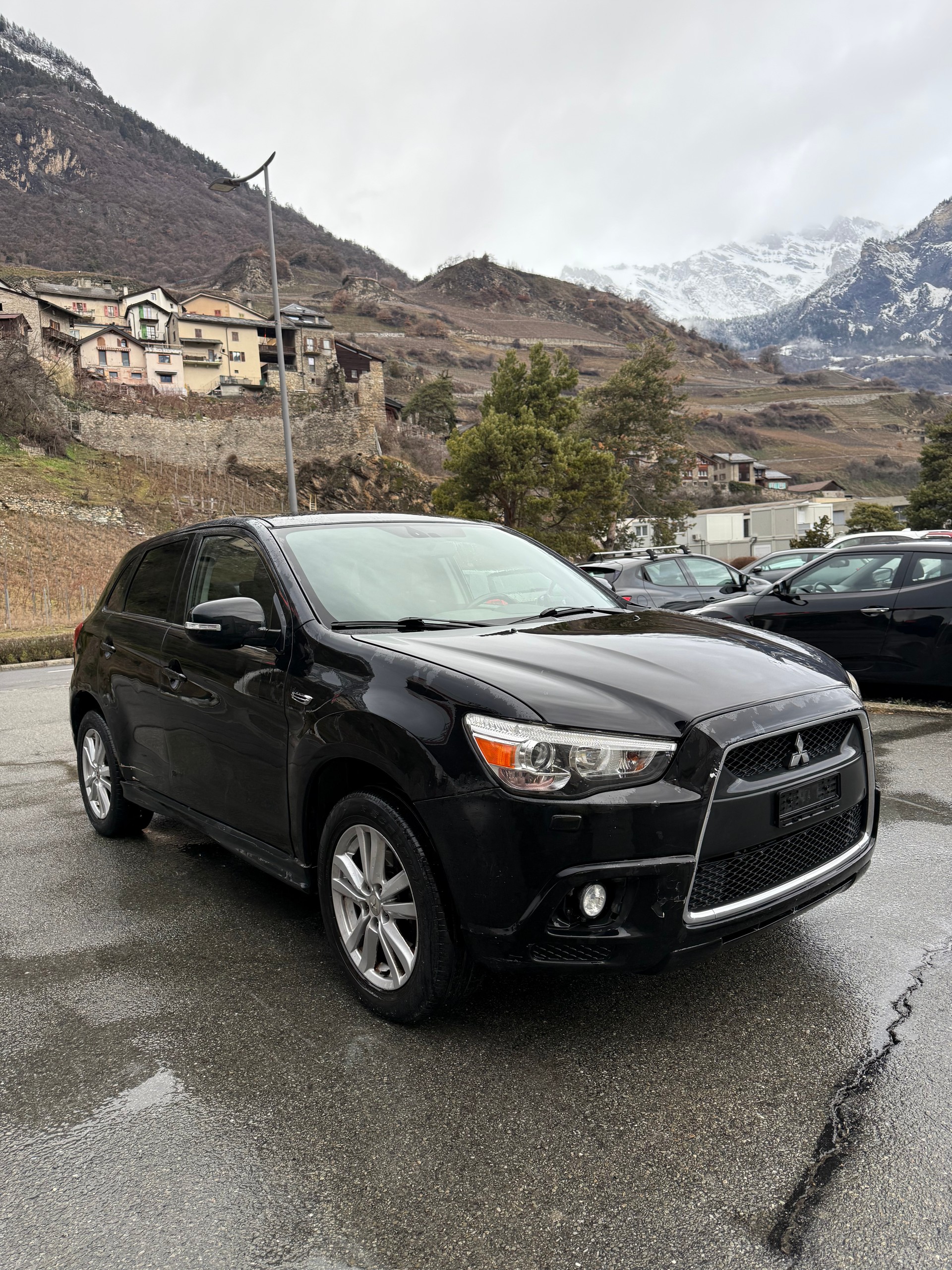 MITSUBISHI ASX 1.8 DID Invite 4WD-image-1