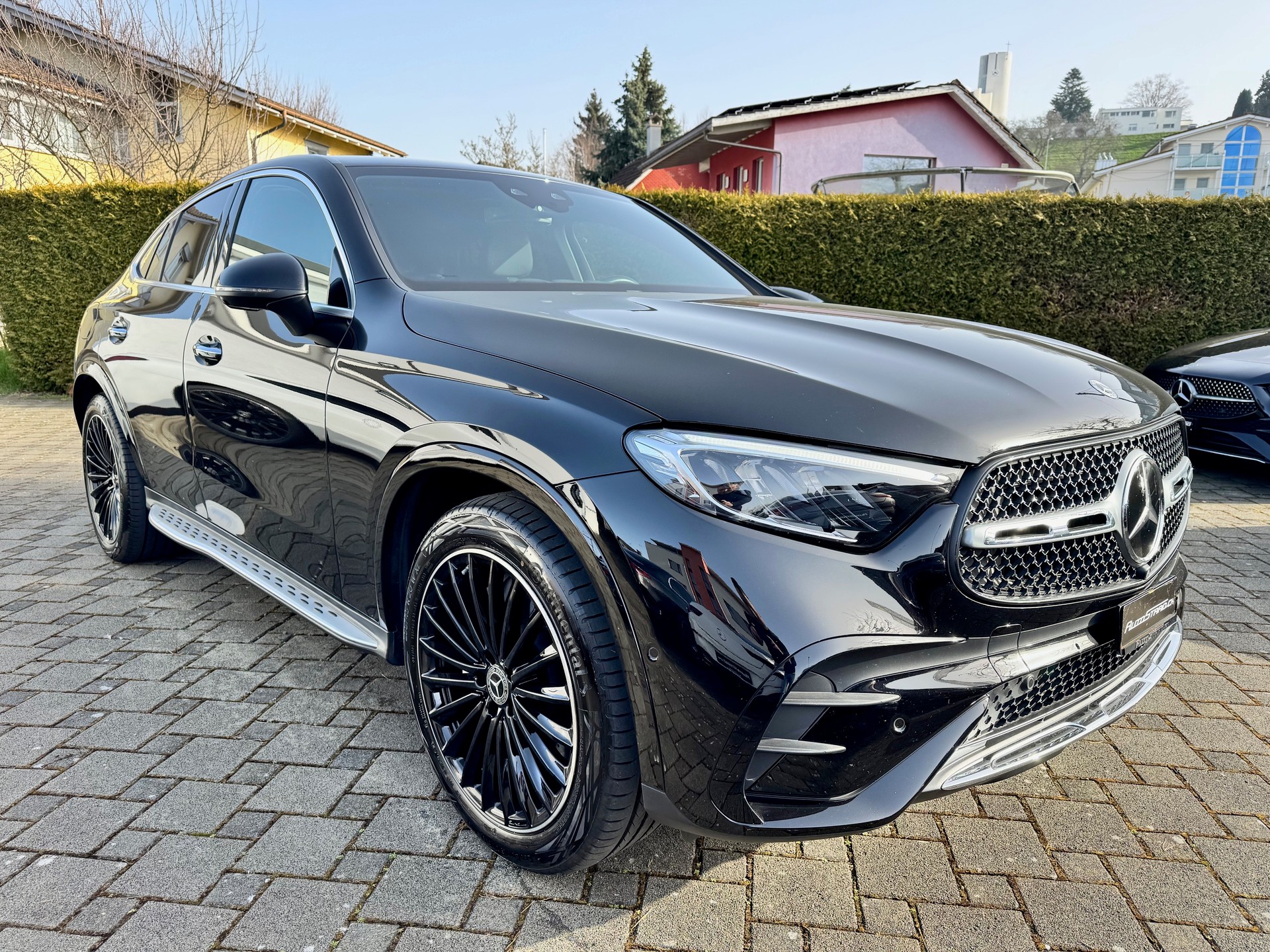 MERCEDES-BENZ GLC Coupé 200 AMG Line 4Matic 9G-Tronic-showroom-element-2