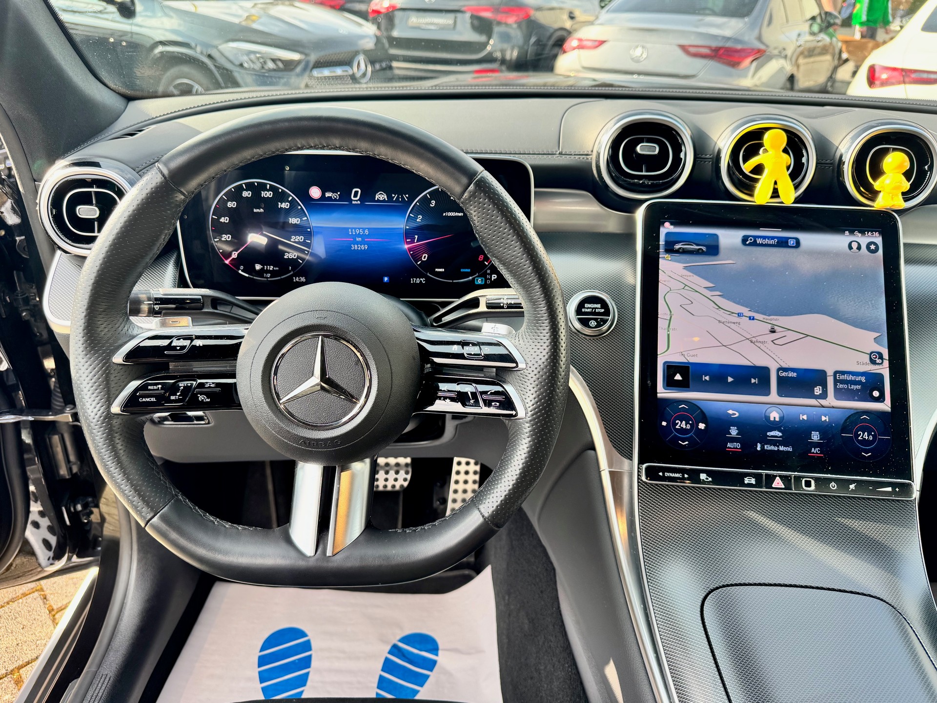 MERCEDES-BENZ GLC Coupé 200 AMG Line 4Matic 9G-Tronic-image-8