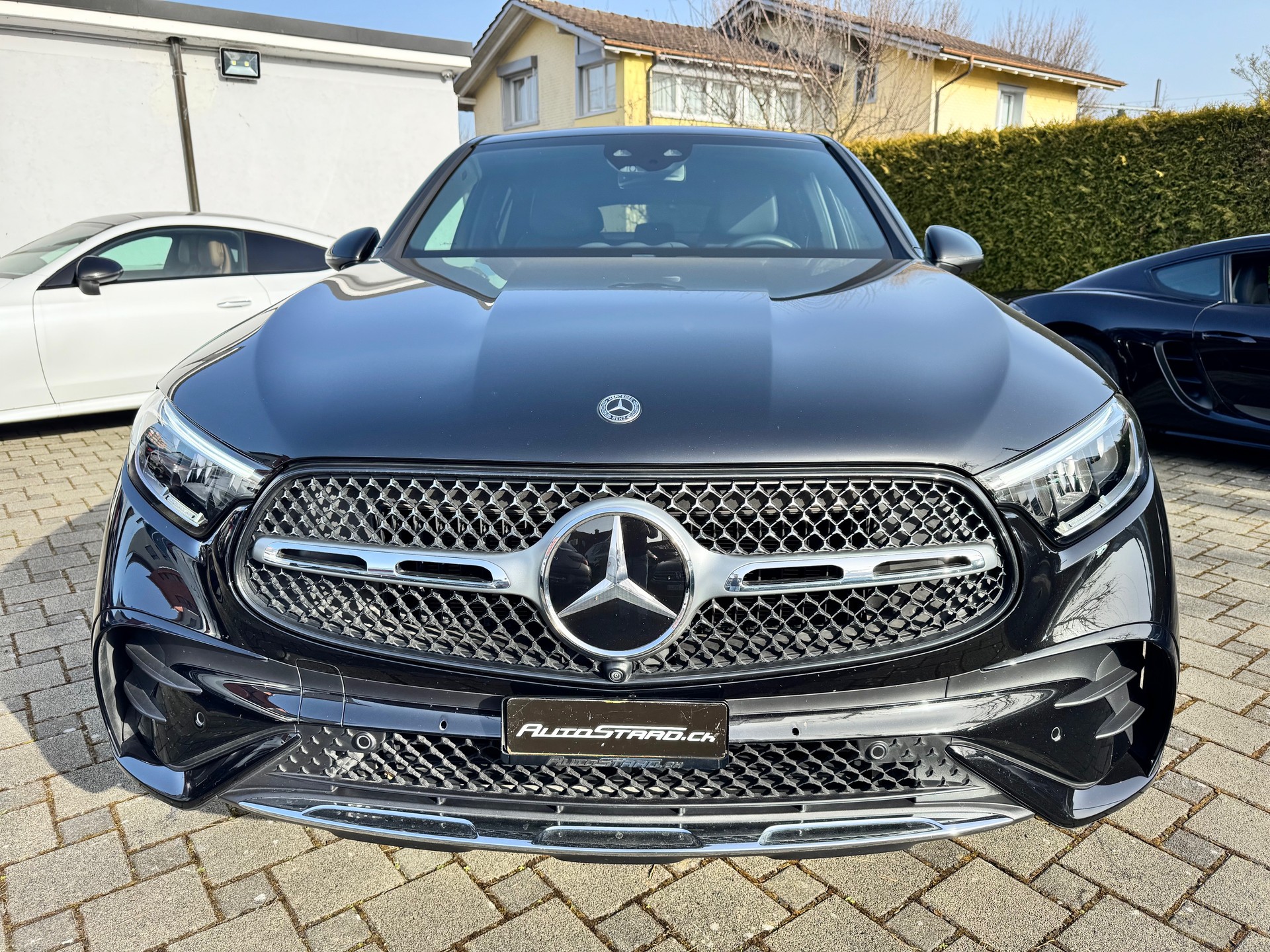 MERCEDES-BENZ GLC Coupé 200 AMG Line 4Matic 9G-Tronic-showroom-element-1