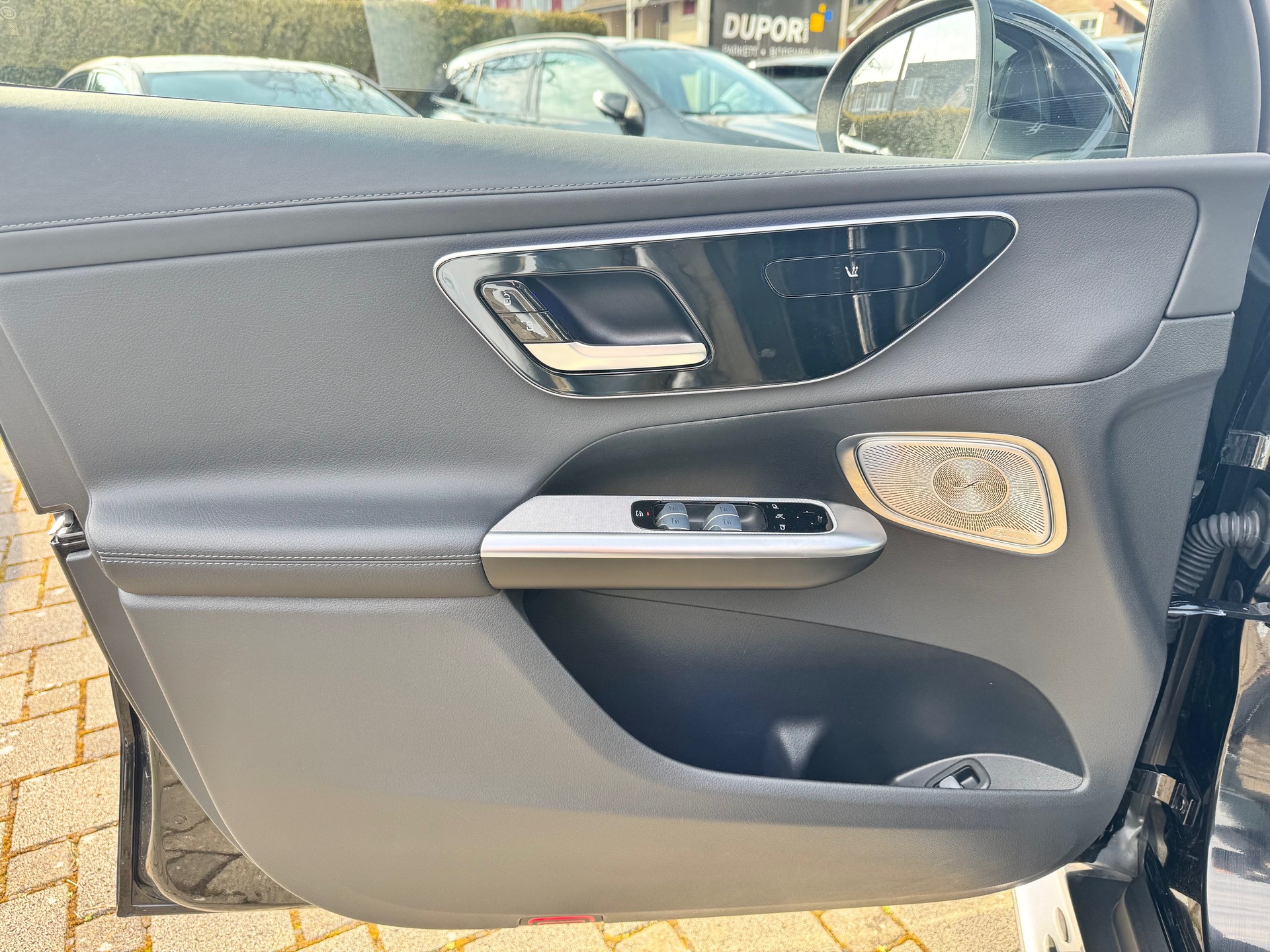 MERCEDES-BENZ GLC Coupé 200 AMG Line 4Matic 9G-Tronic-image-9