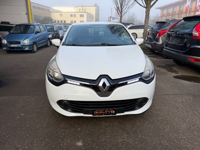 RENAULT Clio 0.9 12V Limited-showroom-element-1